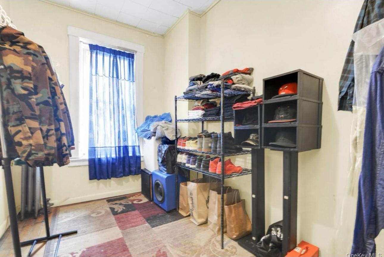 Single Family 85th  Queens, NY 11421, MLS-920630-25