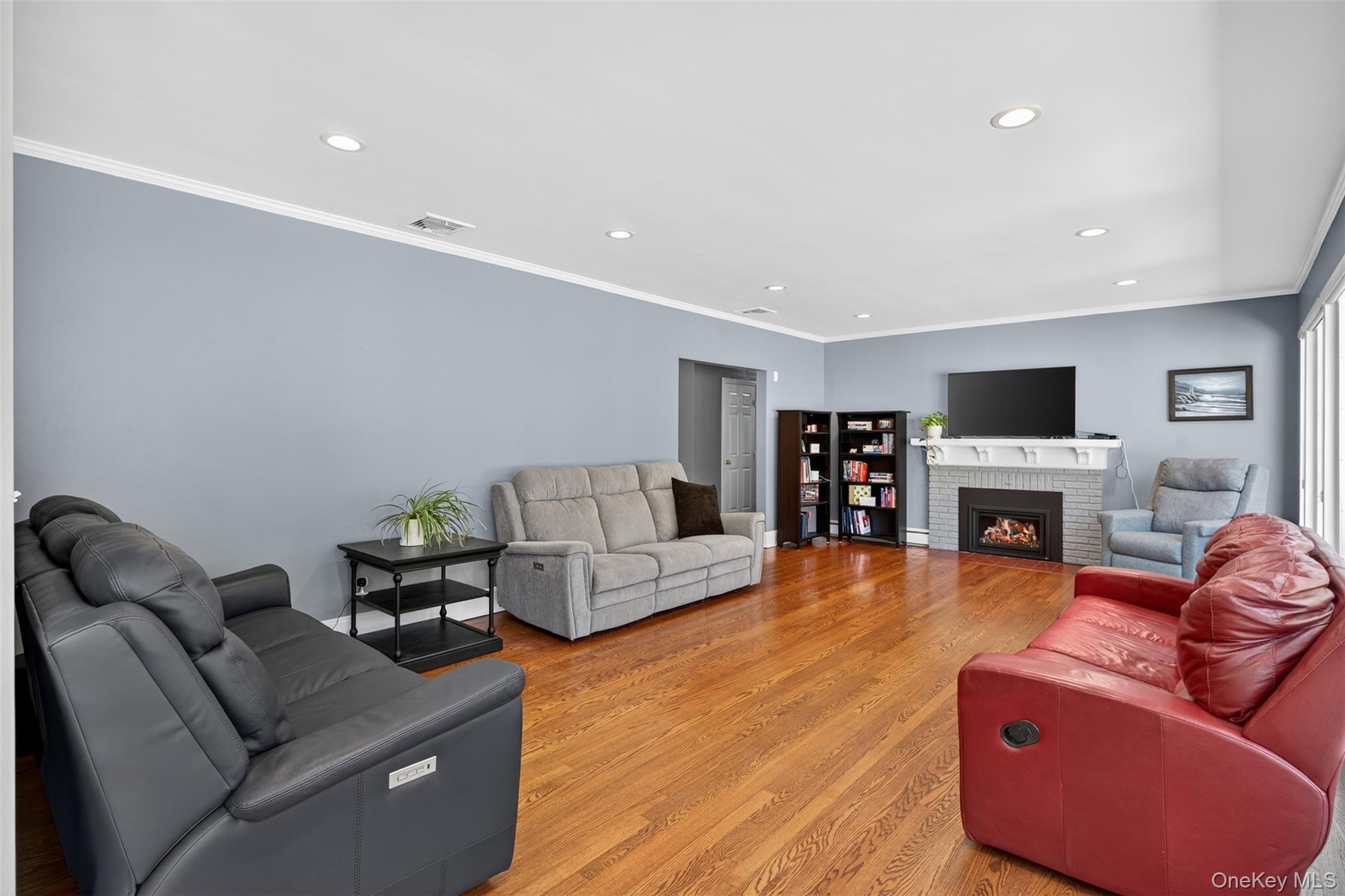 Single Family Balmville  Orange County, NY 12550, MLS-920632-6