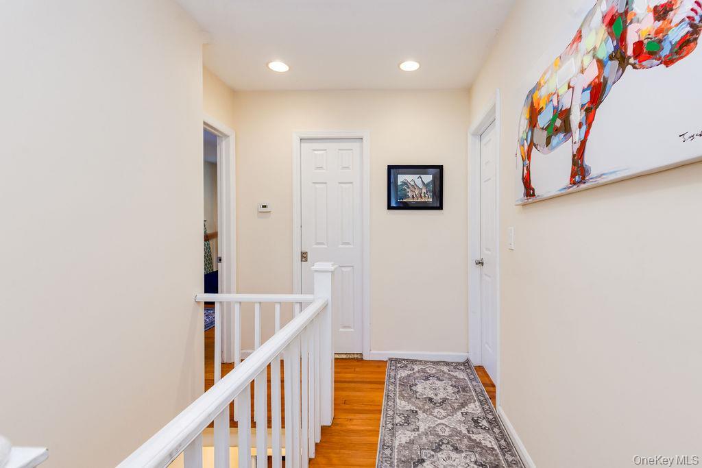 Single Family Juniper Suffolk County, NY 11778, MLS-920660-21