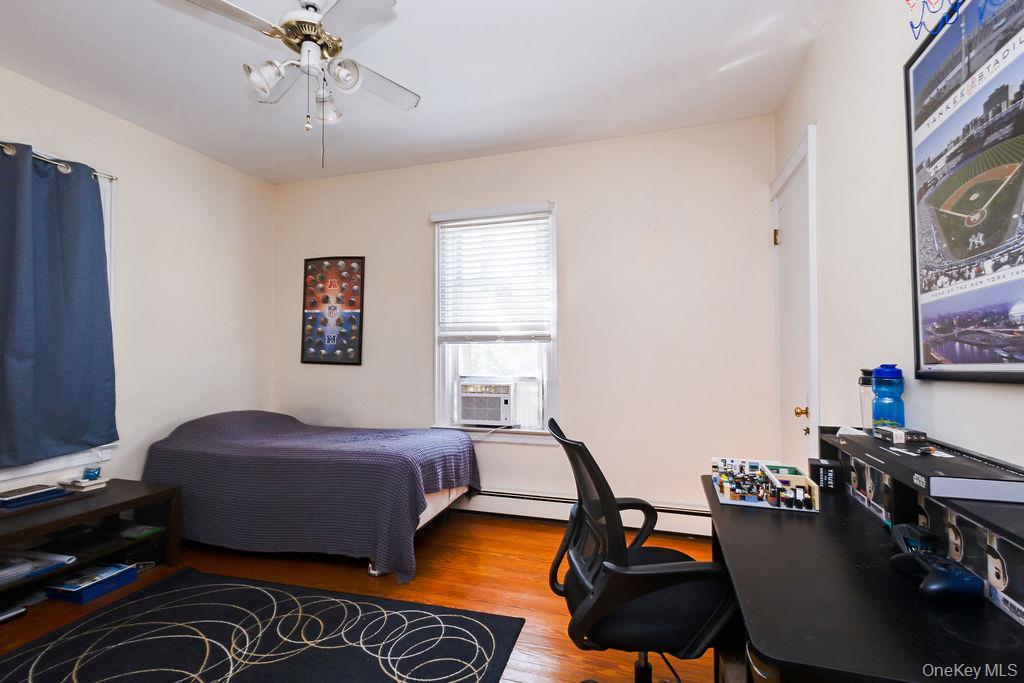 Single Family Juniper Suffolk County, NY 11778, MLS-920660-22