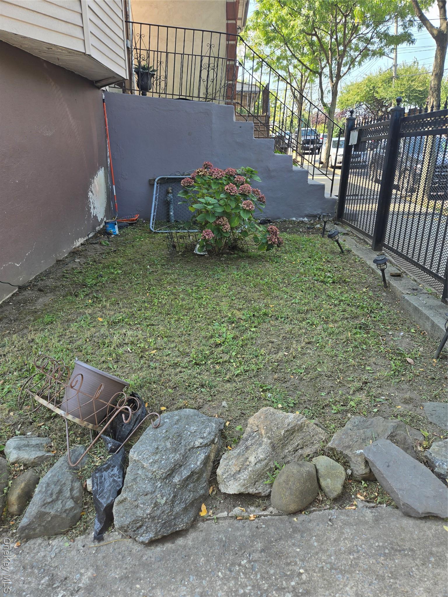 Single Family Turnbull  Bronx, NY 10473, MLS-920683-3