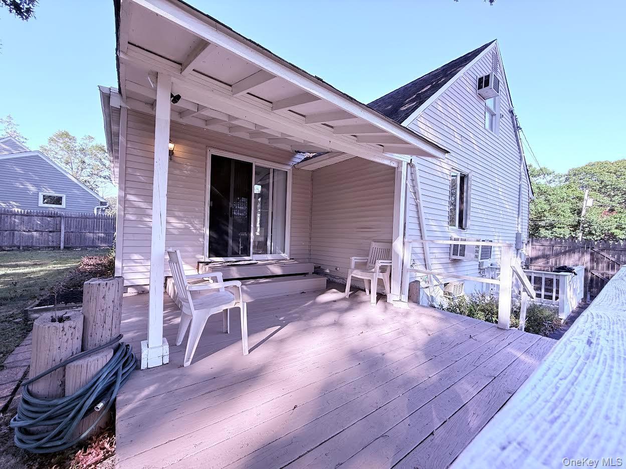 Single Family Stanley Suffolk County, NY 11720, MLS-920695-16