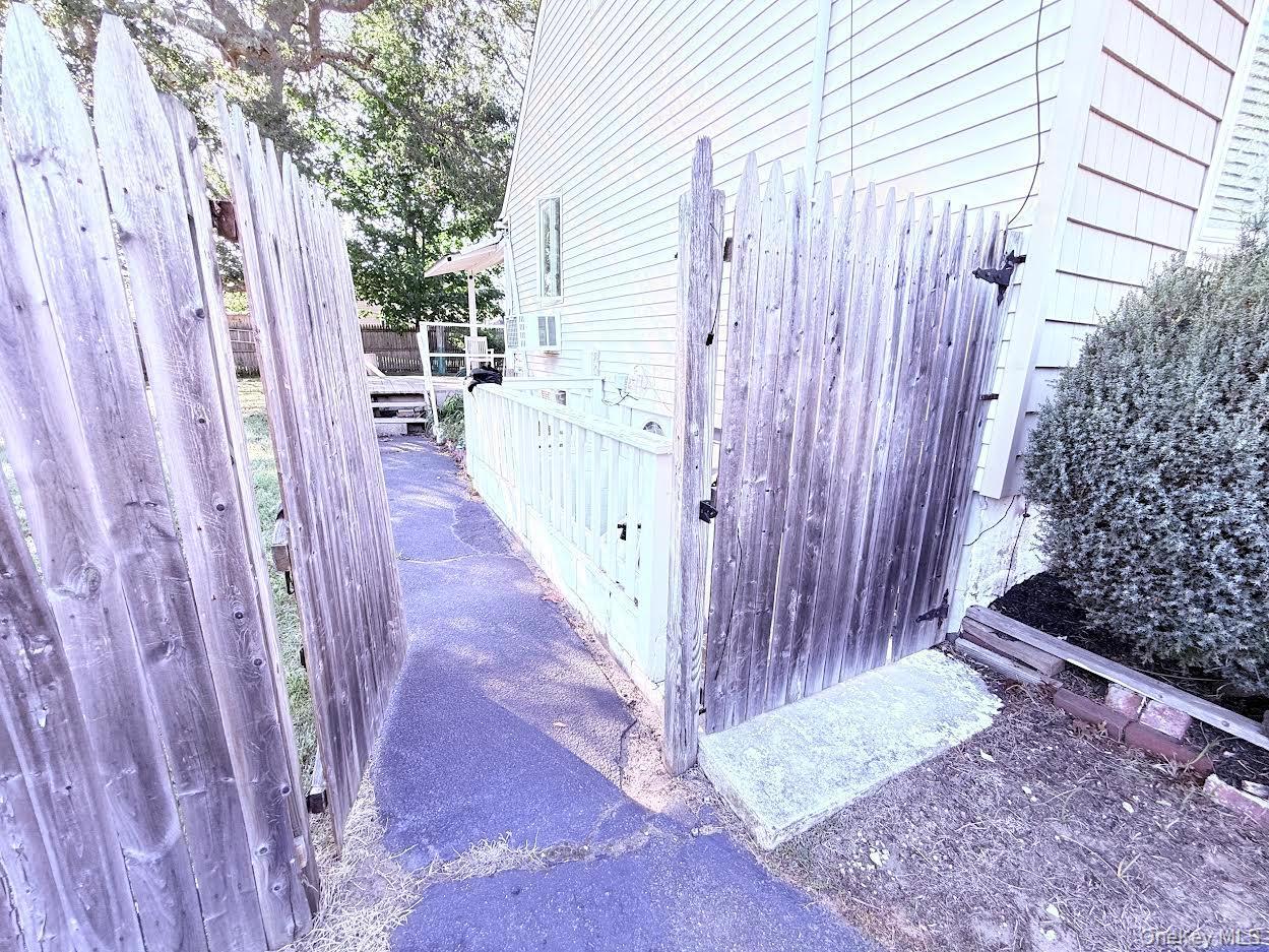 Single Family Stanley  Suffolk County, NY 11720, MLS-920695-17