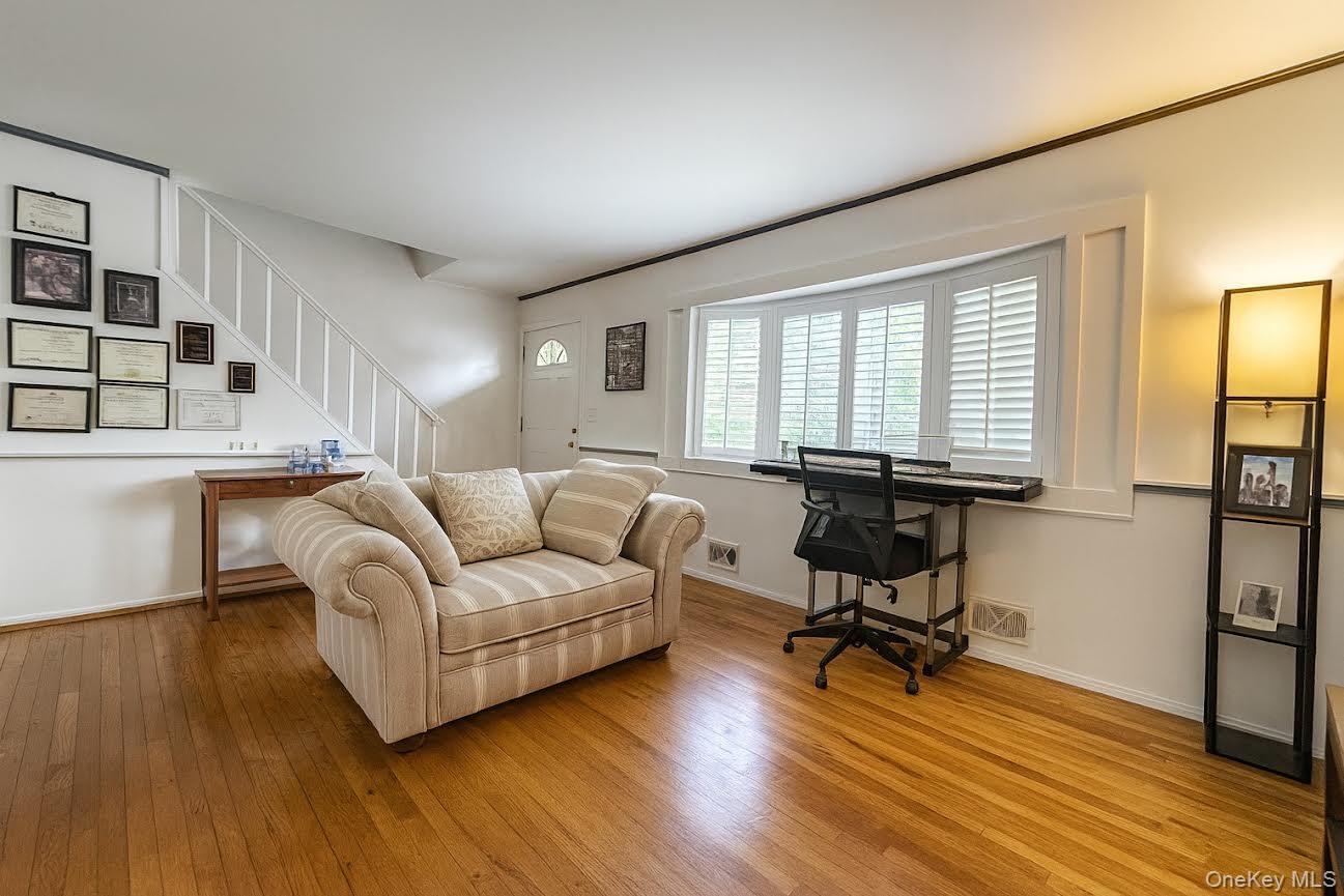 Single Family Stanley Suffolk County, NY 11720, MLS-920695-4