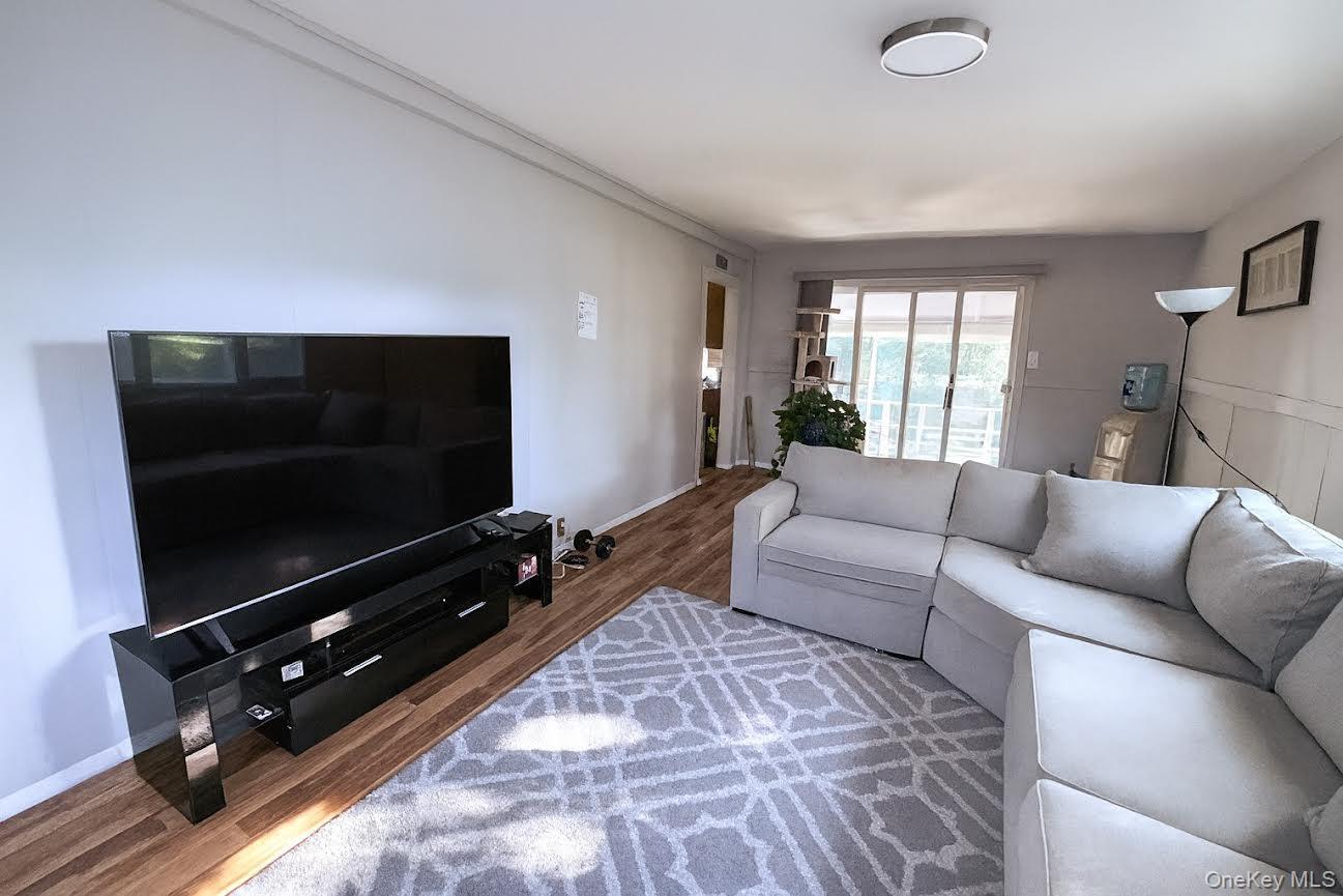 Single Family Stanley Suffolk County, NY 11720, MLS-920695-5