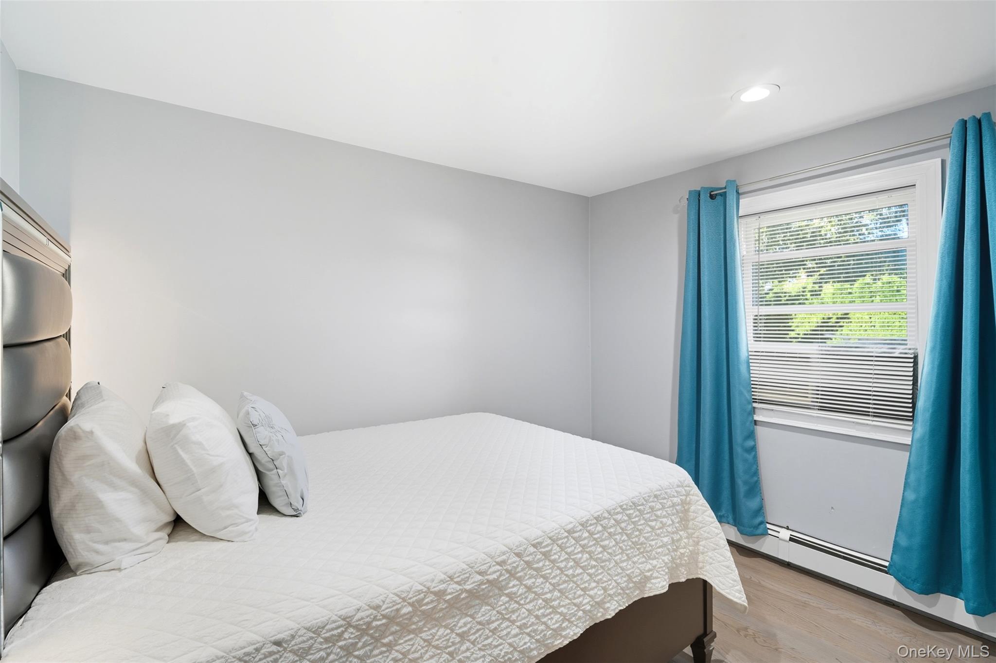 Single Family Flintlock  Suffolk County, NY 11967, MLS-920696-17