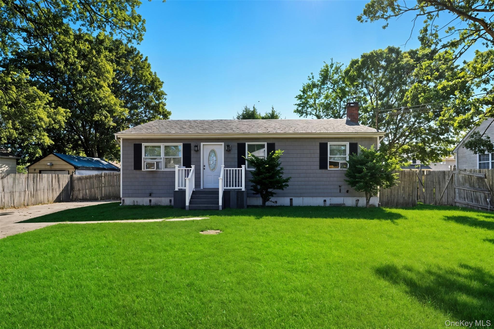 Single Family Flintlock  Suffolk County, NY 11967, MLS-920696-2