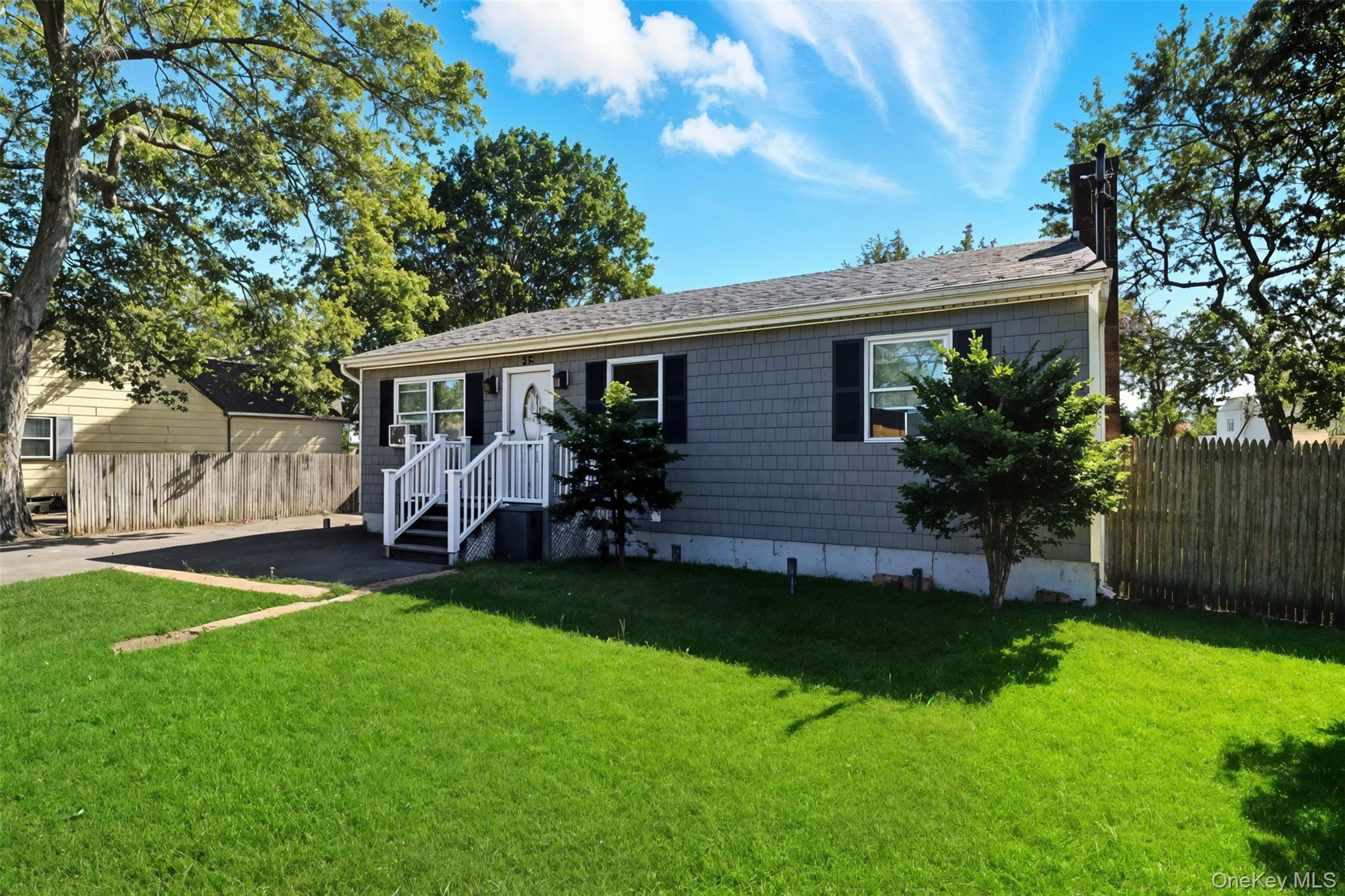 Single Family Flintlock  Suffolk County, NY 11967, MLS-920696-3