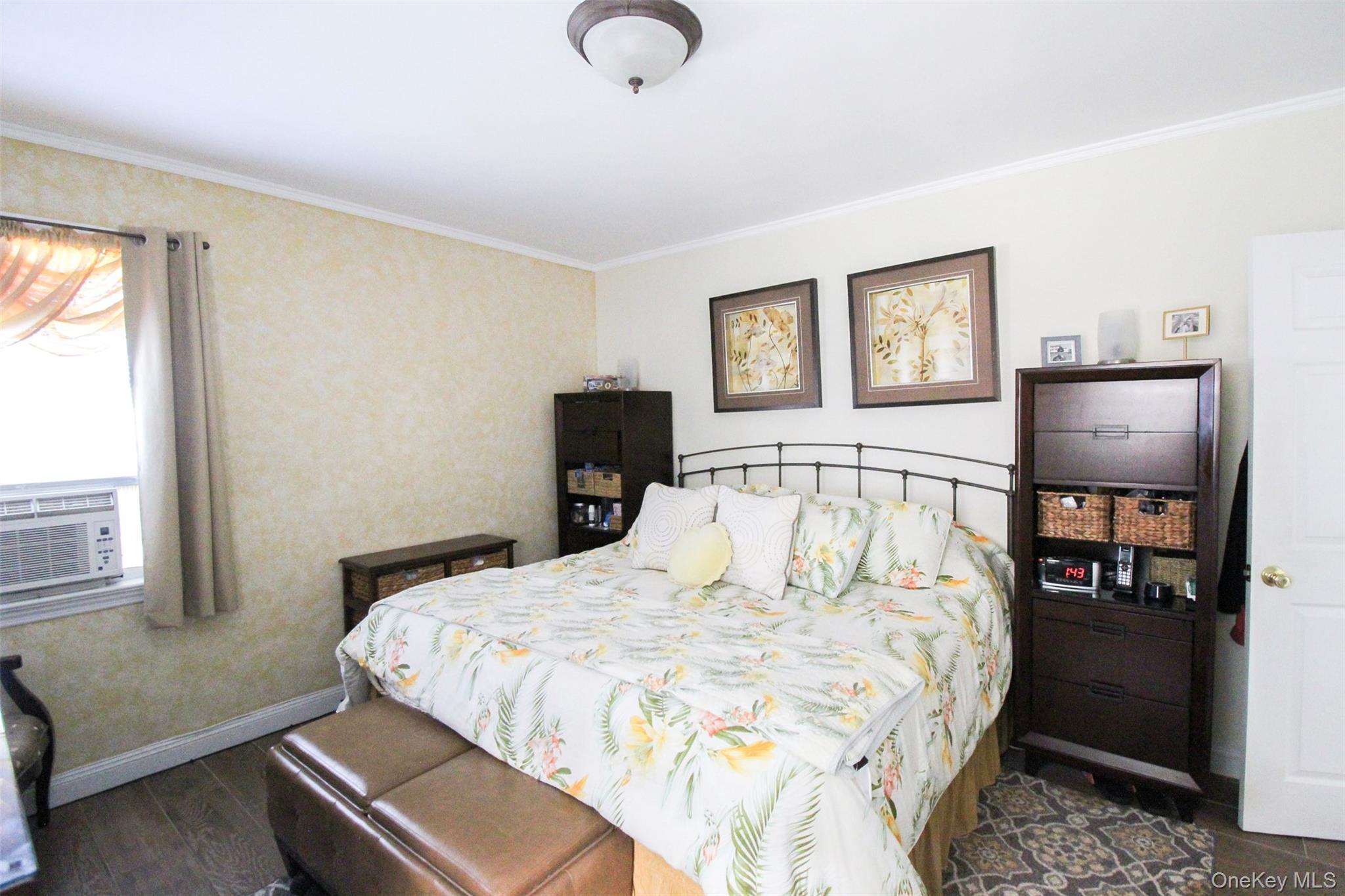 Single Family Giegerich  Bronx, NY 10465, MLS-920715-22