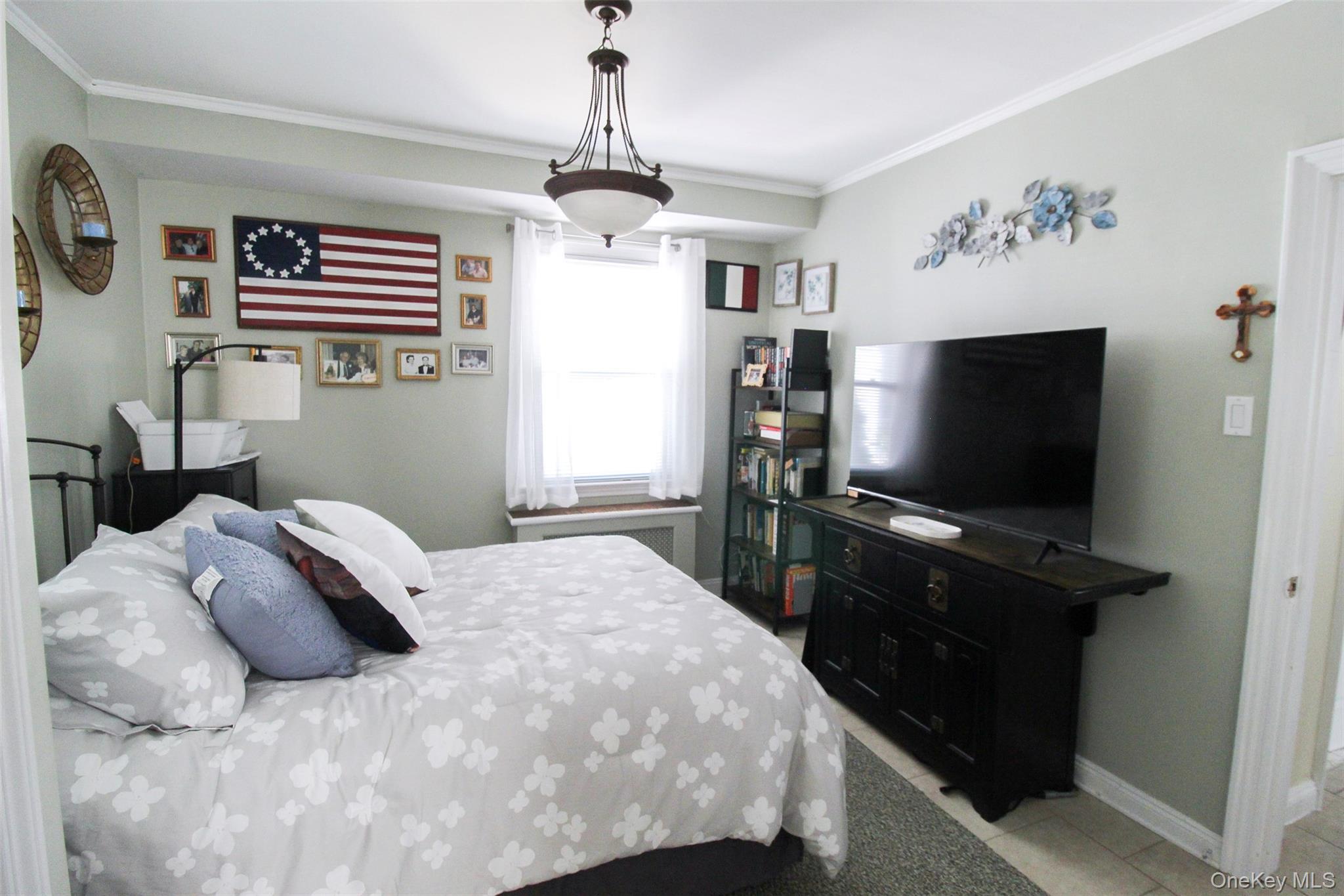 Single Family Giegerich  Bronx, NY 10465, MLS-920715-24