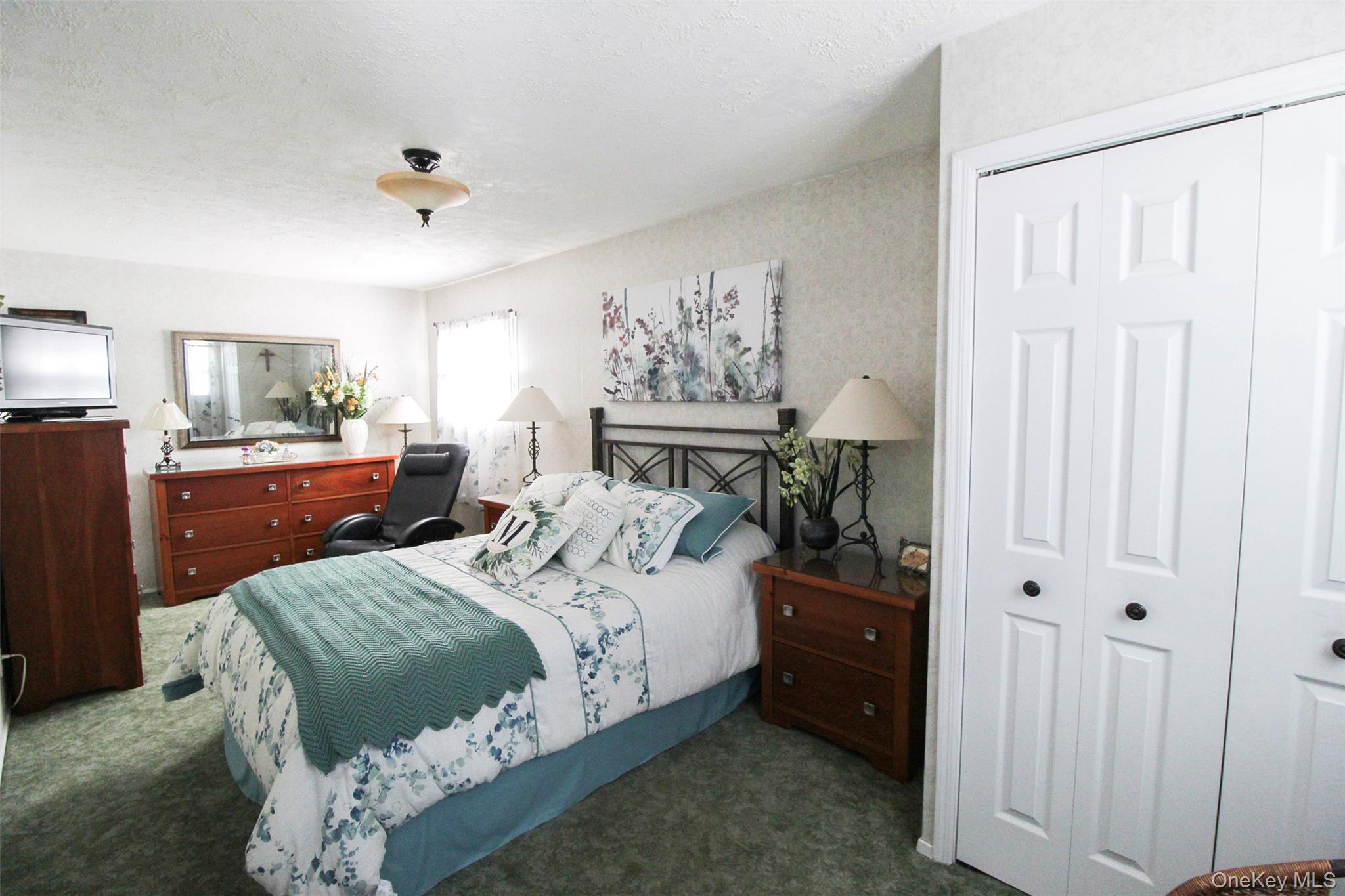 Single Family Giegerich  Bronx, NY 10465, MLS-920715-26