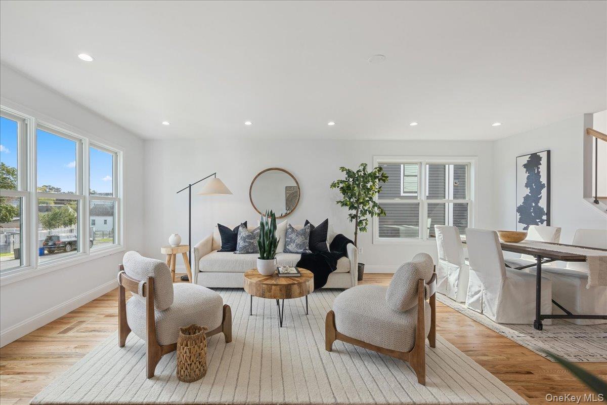 Single Family Thurton Westchester County, NY 10704, MLS-920716-26