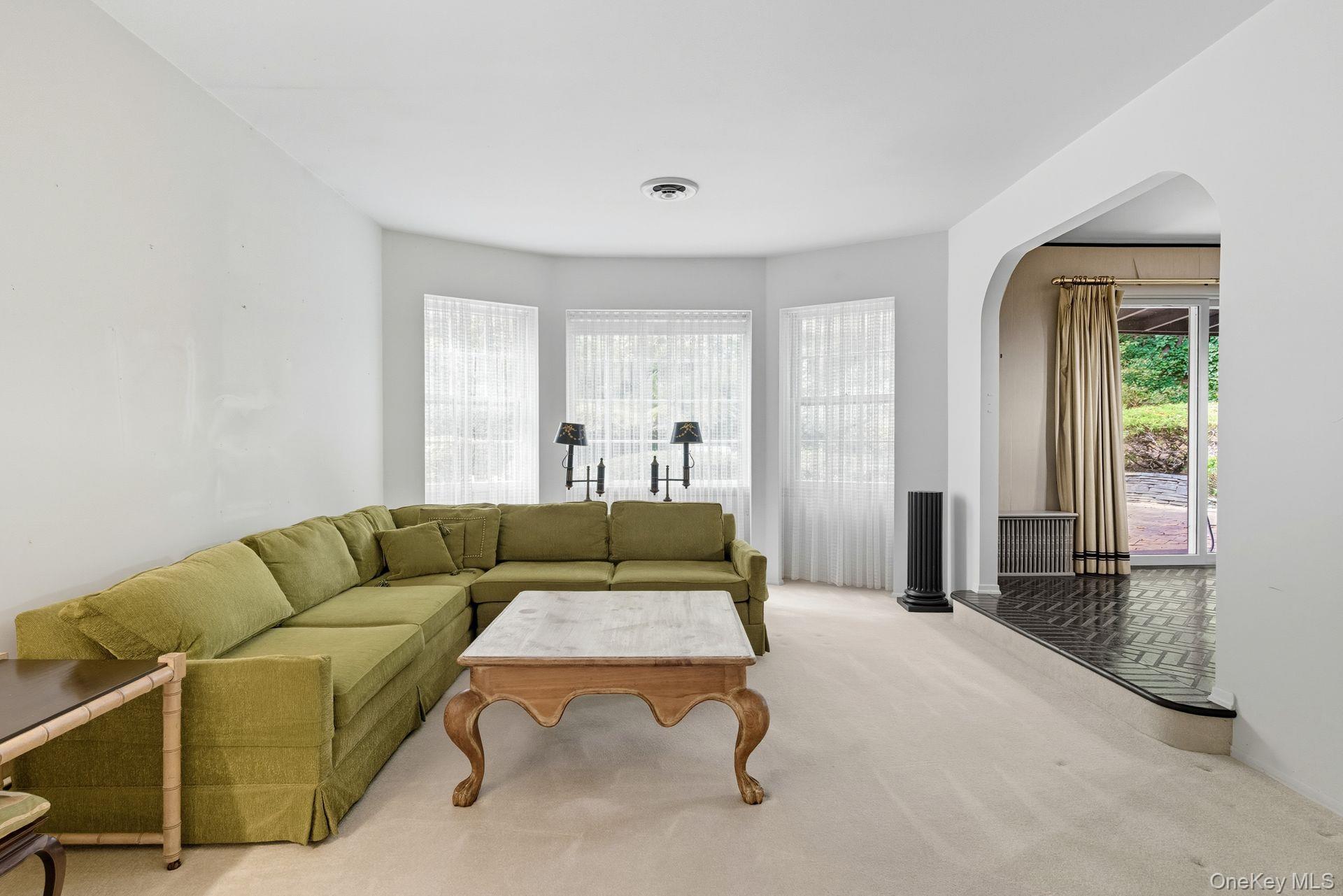 Single Family Lisa  Suffolk County, NY 11746, MLS-920720-12