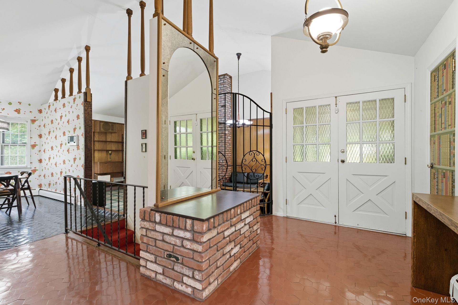 Single Family Lisa  Suffolk County, NY 11746, MLS-920720-4