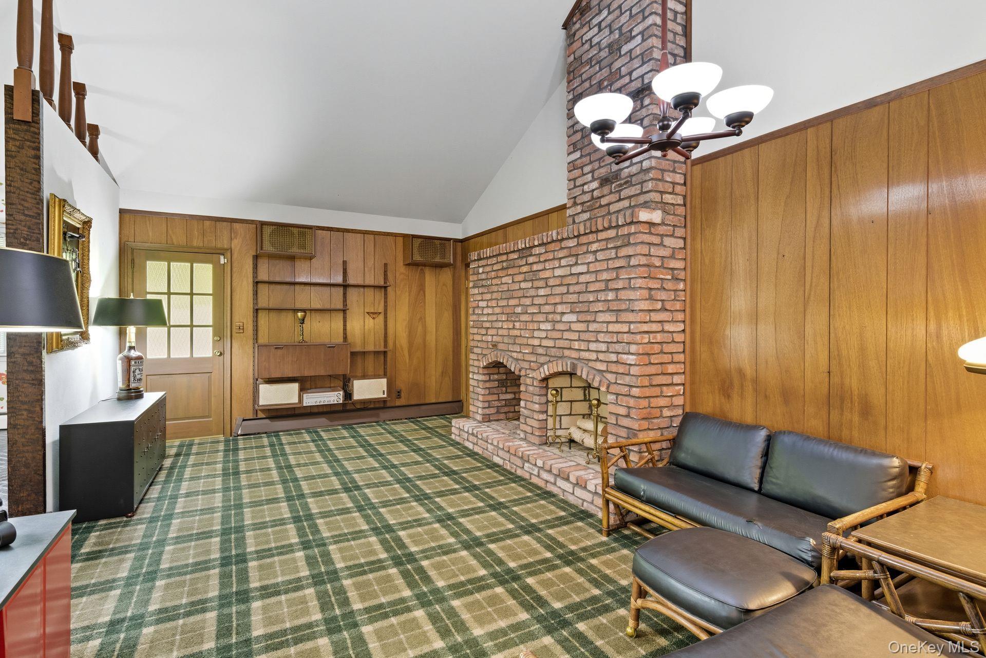 Single Family Lisa  Suffolk County, NY 11746, MLS-920720-5