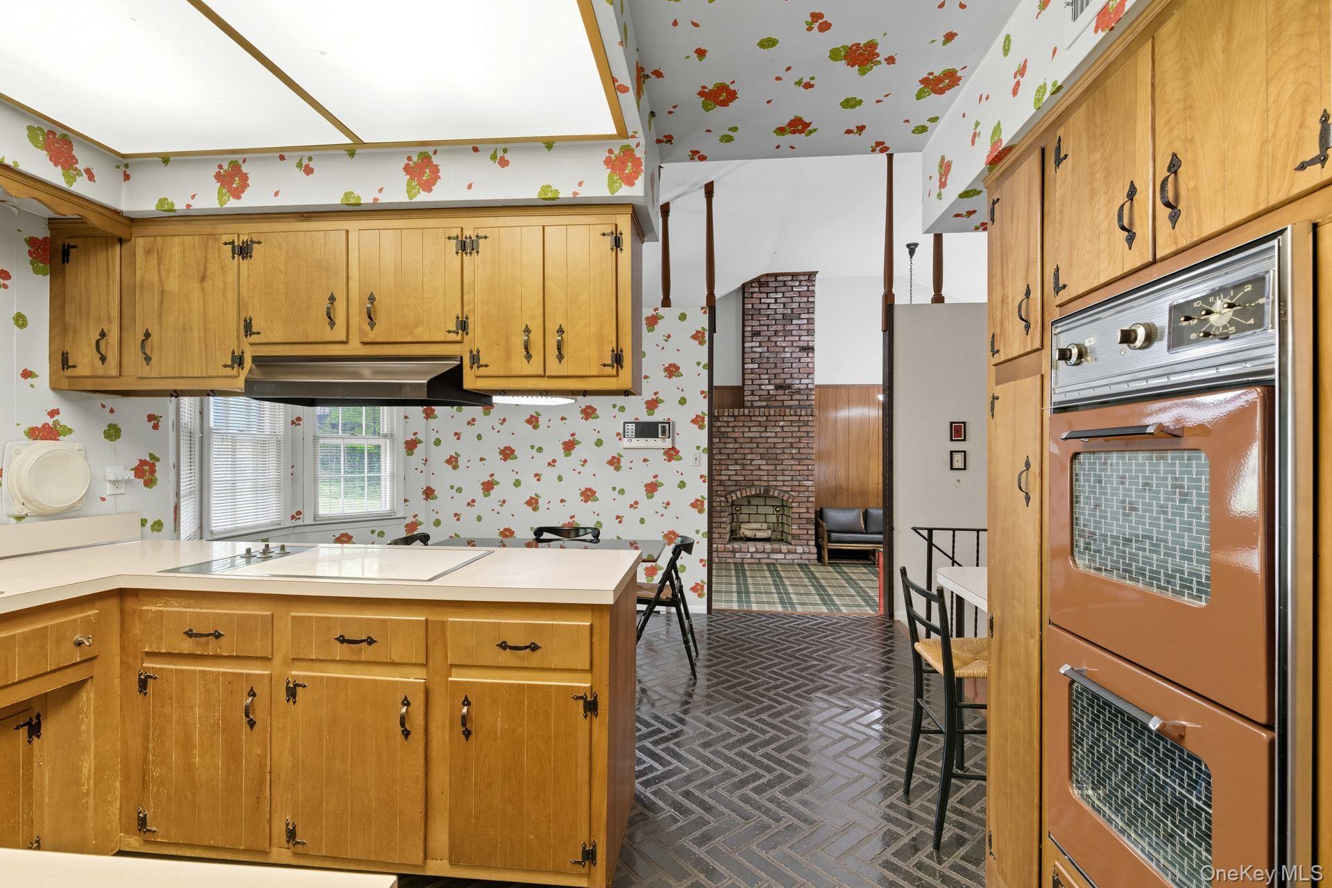 Single Family Lisa  Suffolk County, NY 11746, MLS-920720-9