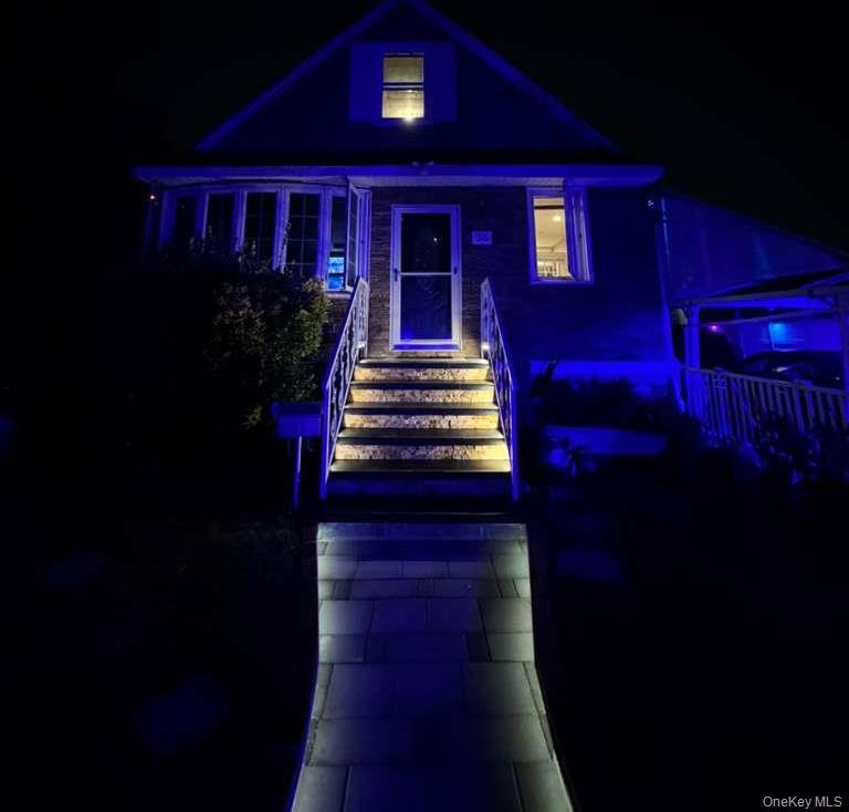 Single Family Harvard  Nassau County, NY 11580, MLS-920728-2