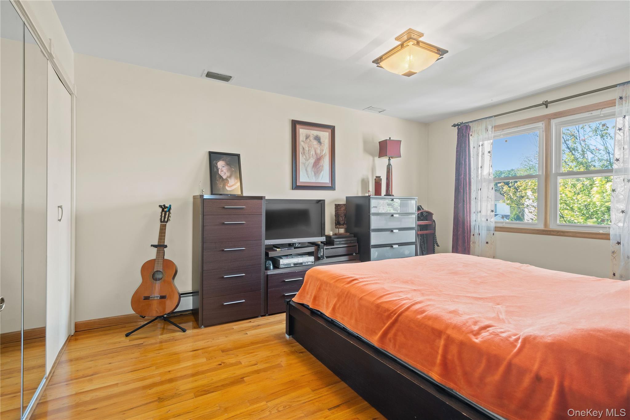 Single Family Ashwood Court Staten Island, NY 10308, MLS-920748-13