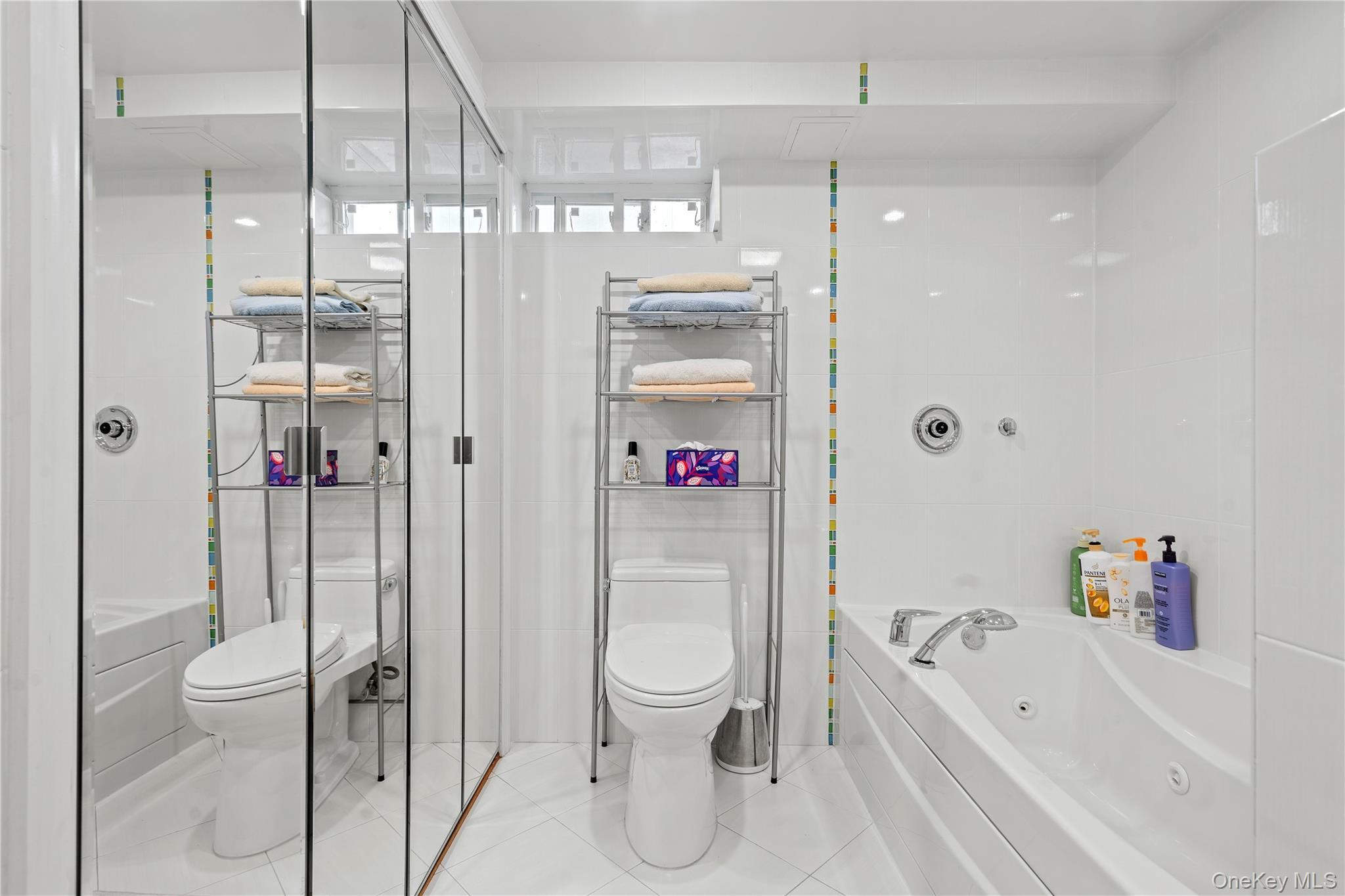 Single Family Ashwood Court Staten Island, NY 10308, MLS-920748-25