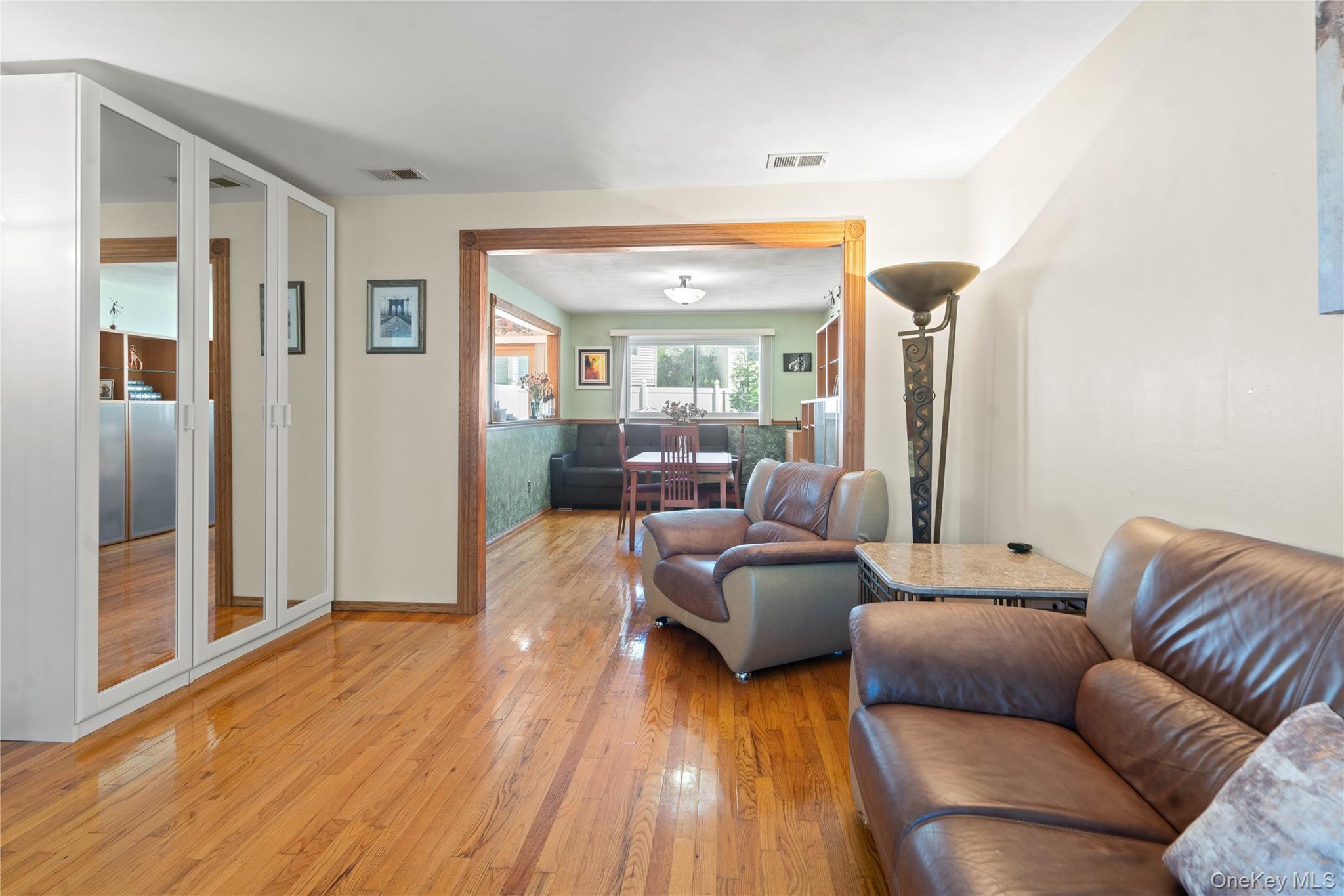 Single Family Ashwood Court Staten Island, NY 10308, MLS-920748-5