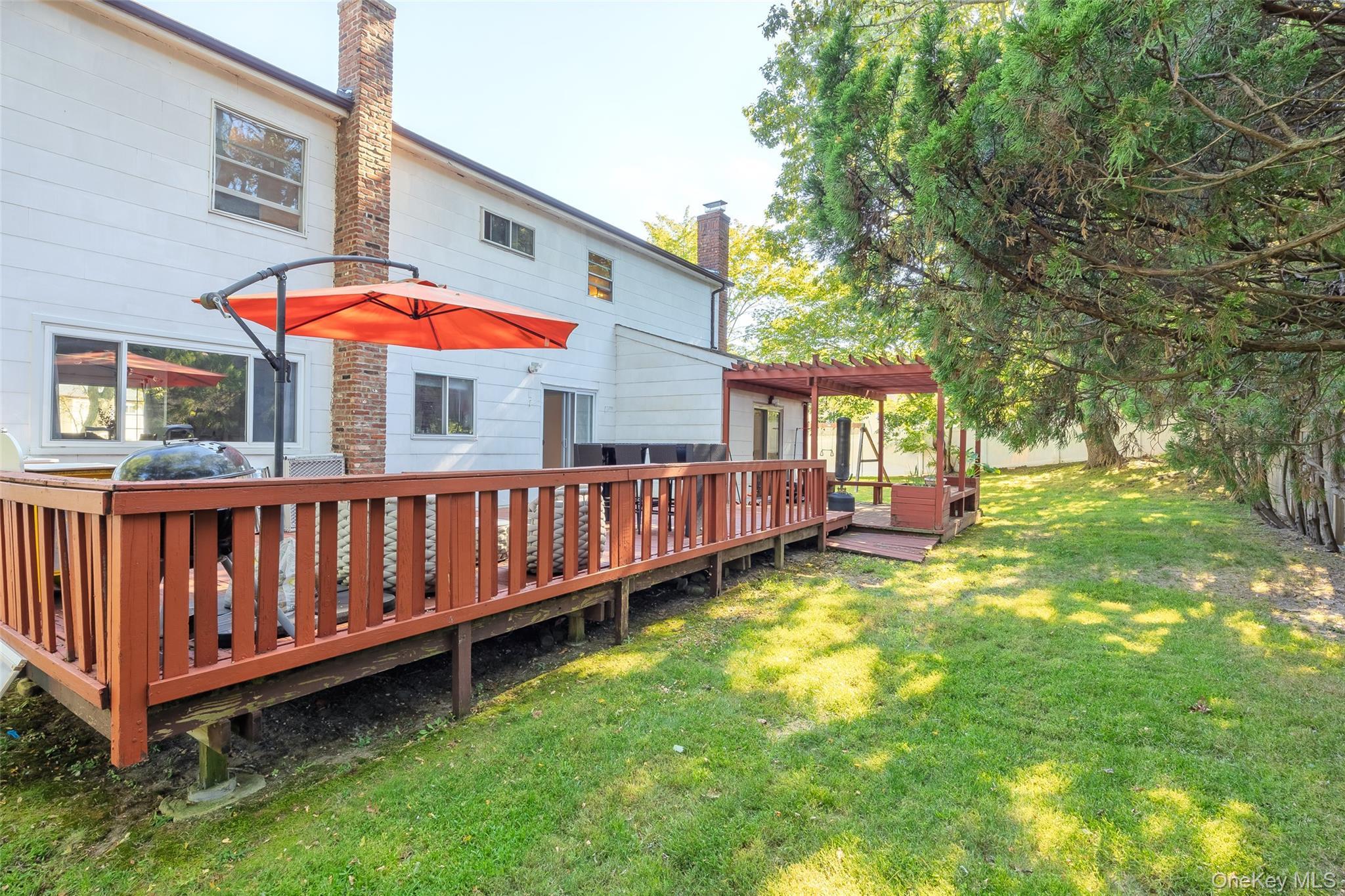 Single Family Fielding  Suffolk County, NY 11746, MLS-920763-13