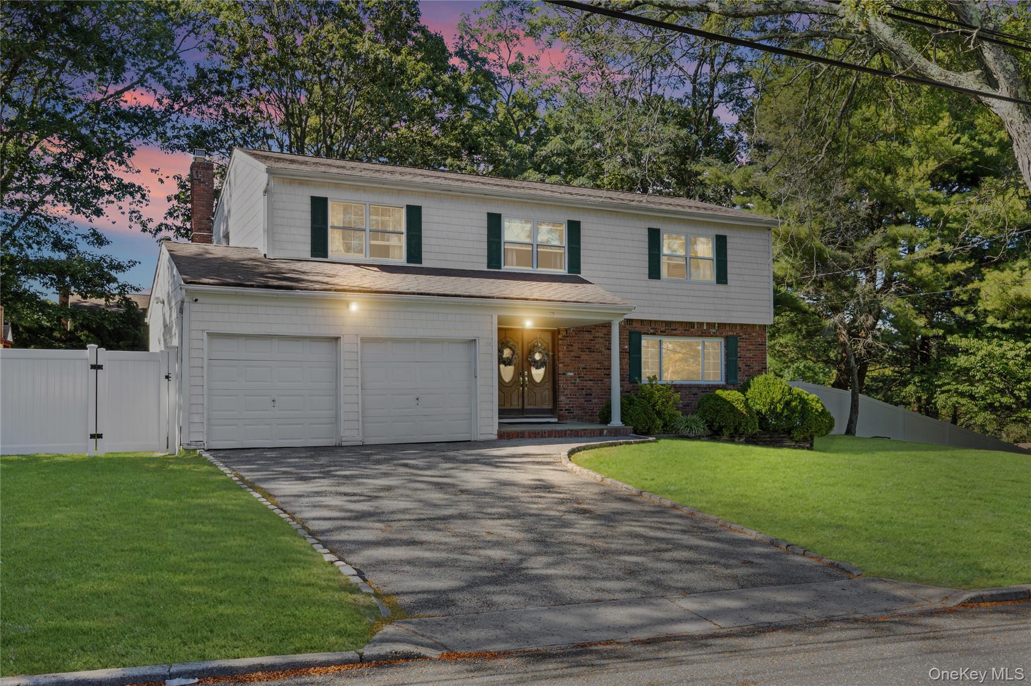 Single Family Fielding  Suffolk County, NY 11746, MLS-920763-2