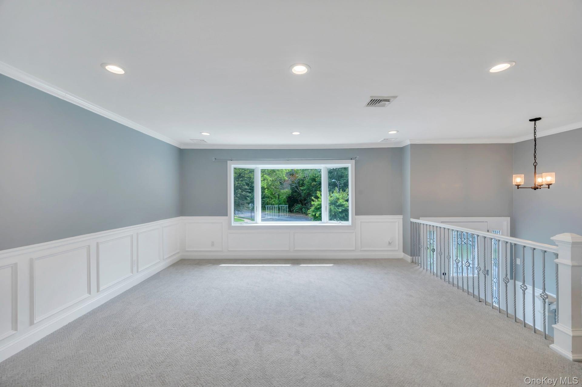 Single Family Evelyn Nassau County, NY 11714, MLS-920779-5