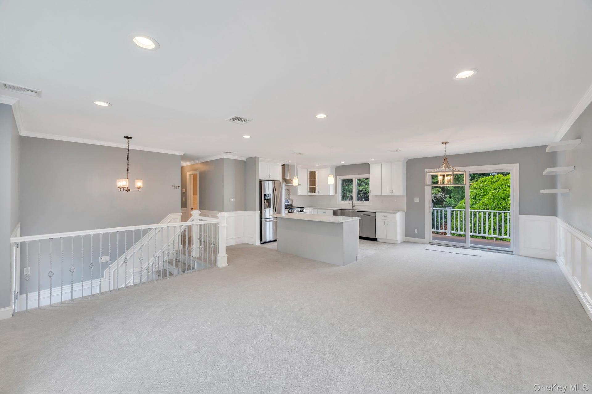 Single Family Evelyn Nassau County, NY 11714, MLS-920779-6