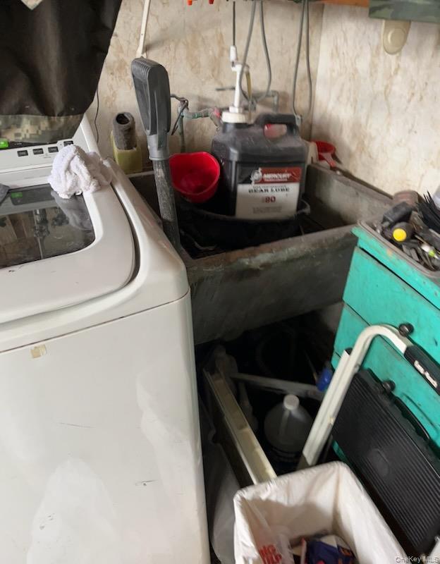 Single Family Nearwater  Nassau County, NY 11758, MLS-920781-10