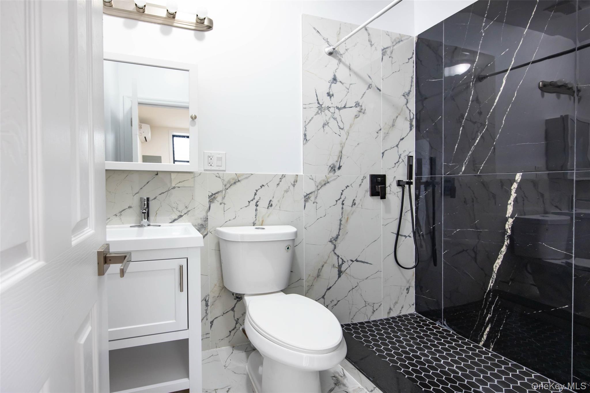 Single Family Bathgate  Bronx, NY 10457, MLS-920785-14