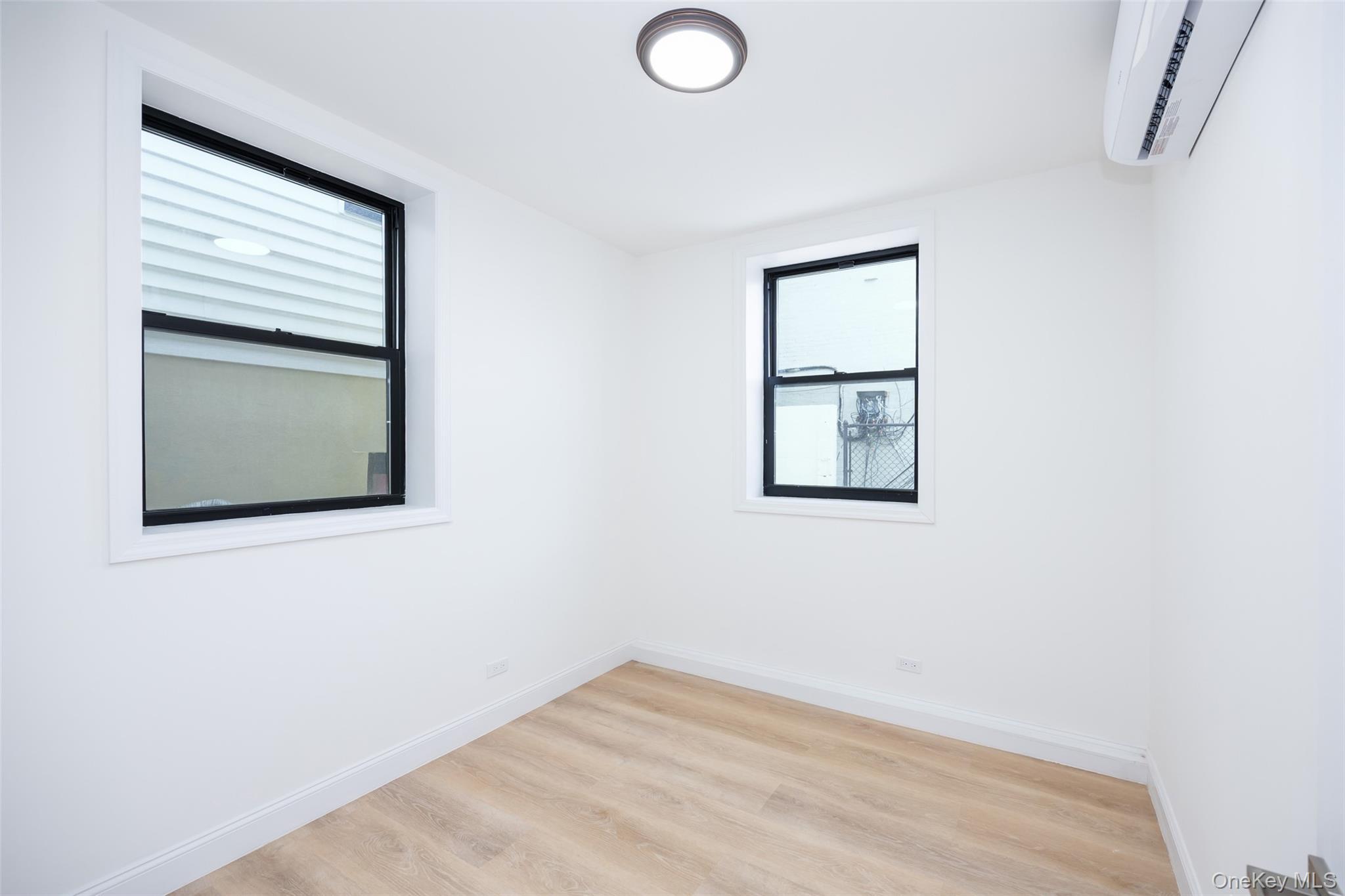 Single Family Bathgate  Bronx, NY 10457, MLS-920785-16