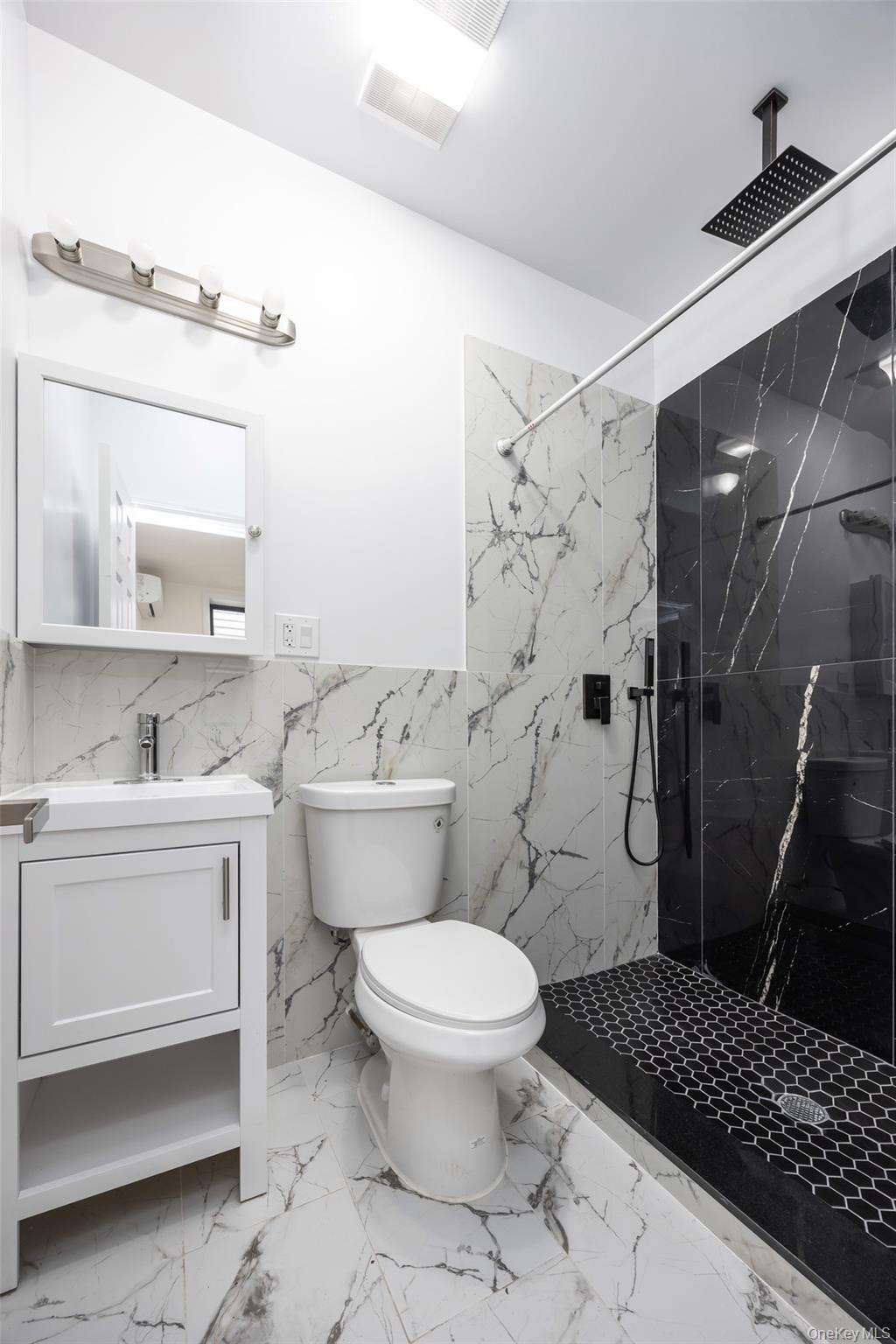 Single Family Bathgate  Bronx, NY 10457, MLS-920785-17