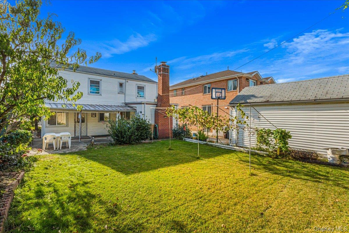 Single Family Cloverdale  Queens, NY 11364, MLS-920795-6