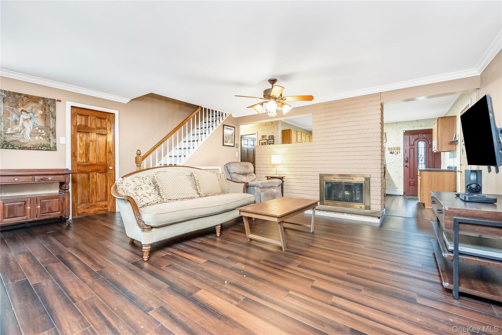 Single Family Tiptop  Nassau County, NY 11801, MLS-920800-5