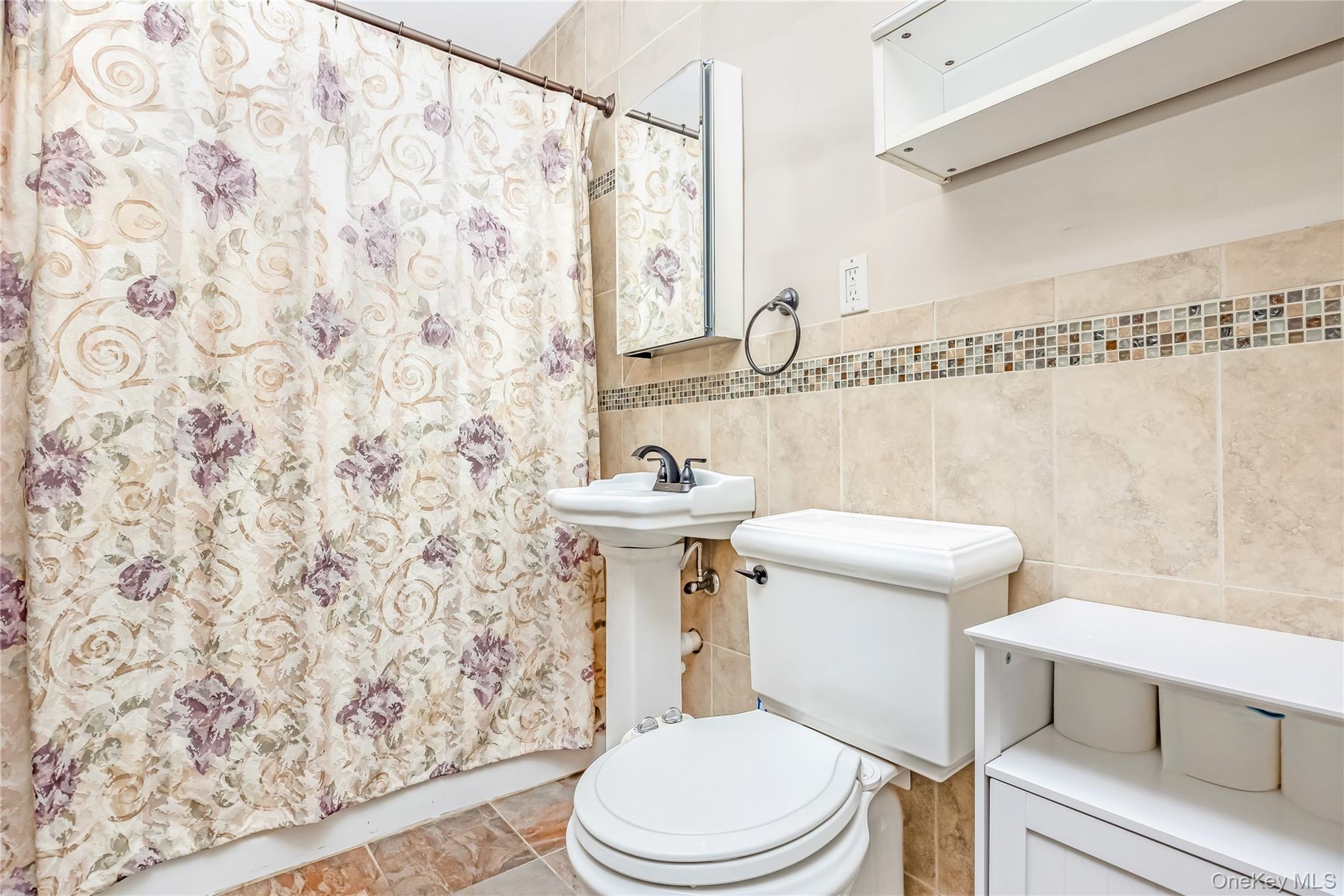 Single Family Tiptop  Nassau County, NY 11801, MLS-920800-9