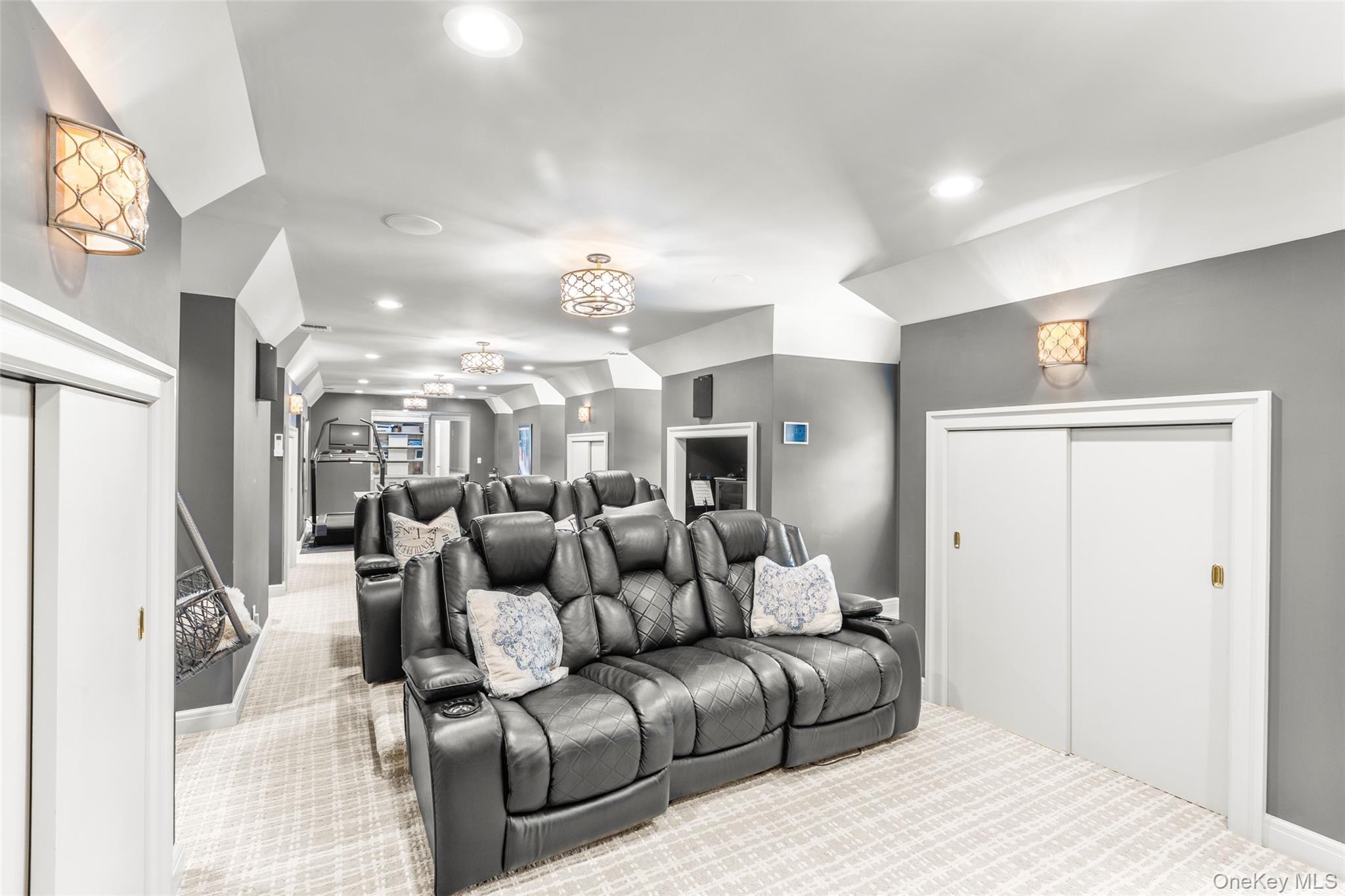 Single Family Pheasant Suffolk County, NY 11733, MLS-920813-38