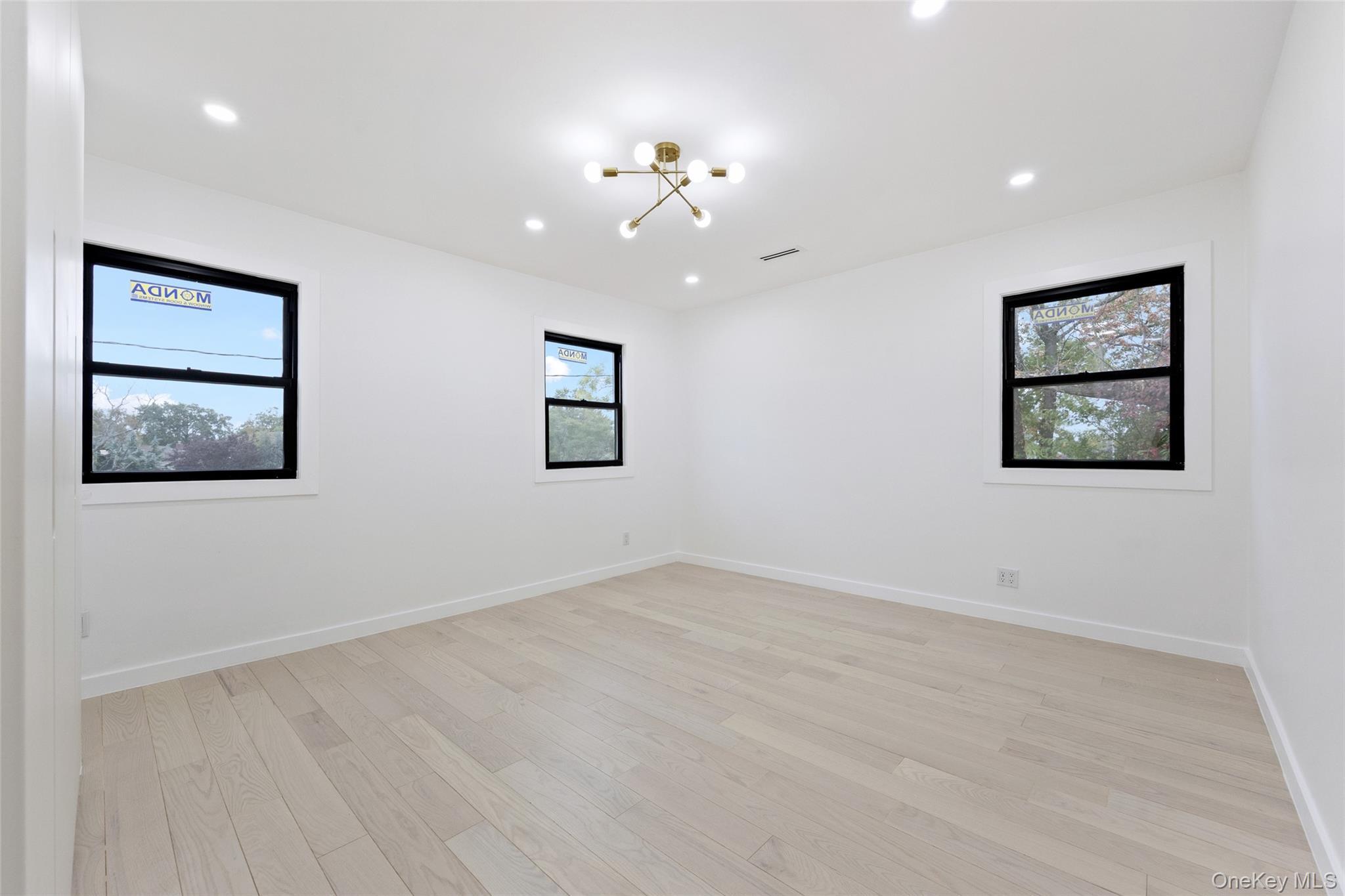 Single Family Locke  Queens, NY 11357, MLS-920816-16