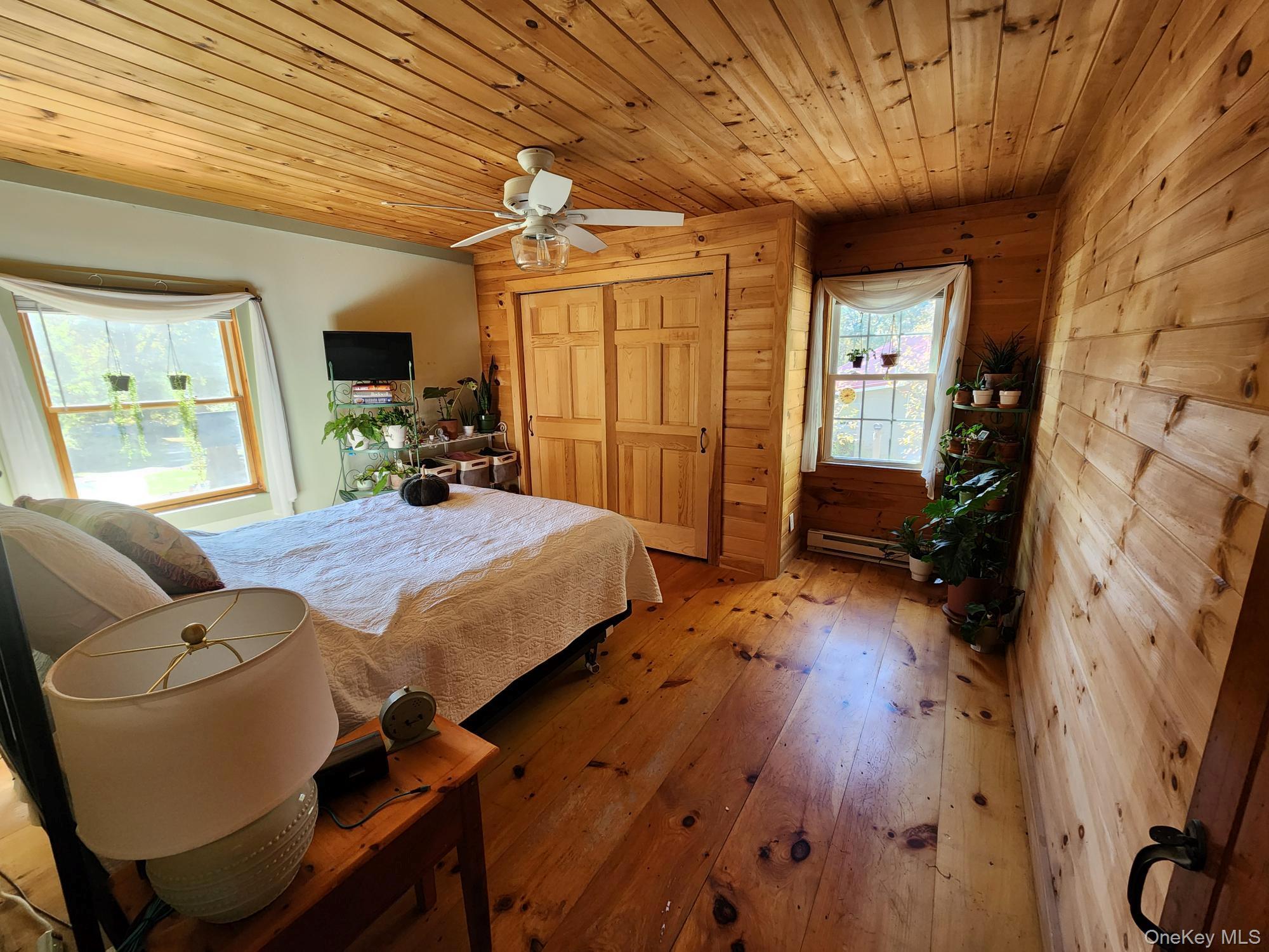 Single Family Hummingbird Way Dutchess County, NY 12580, MLS-920825-17