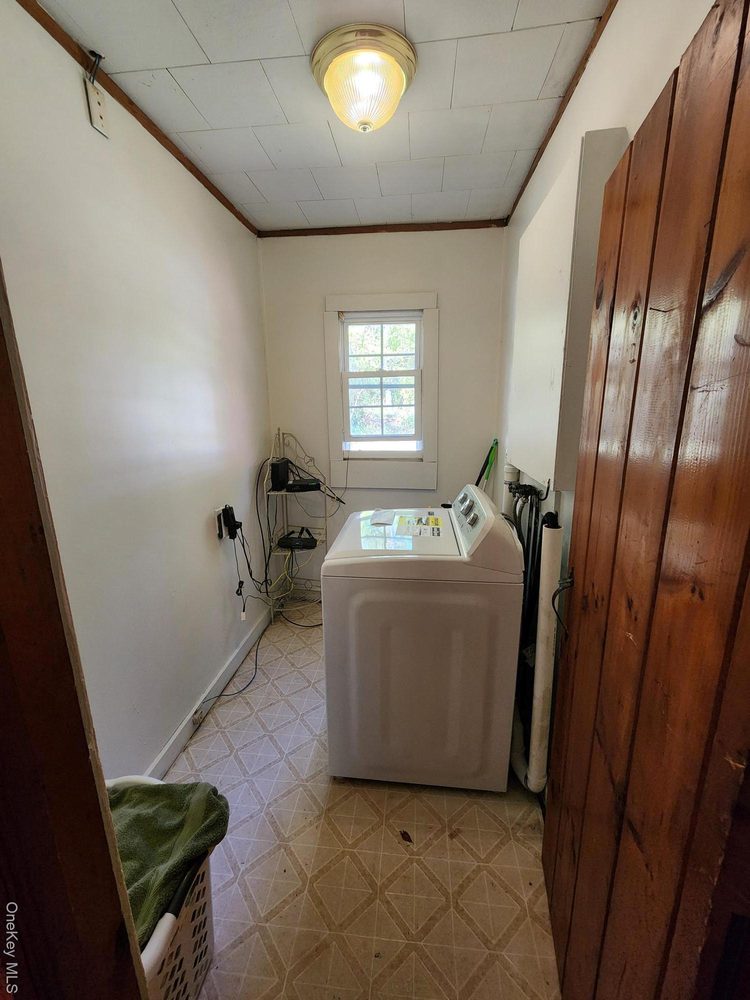 Single Family Hummingbird Way Dutchess County, NY 12580, MLS-920825-20