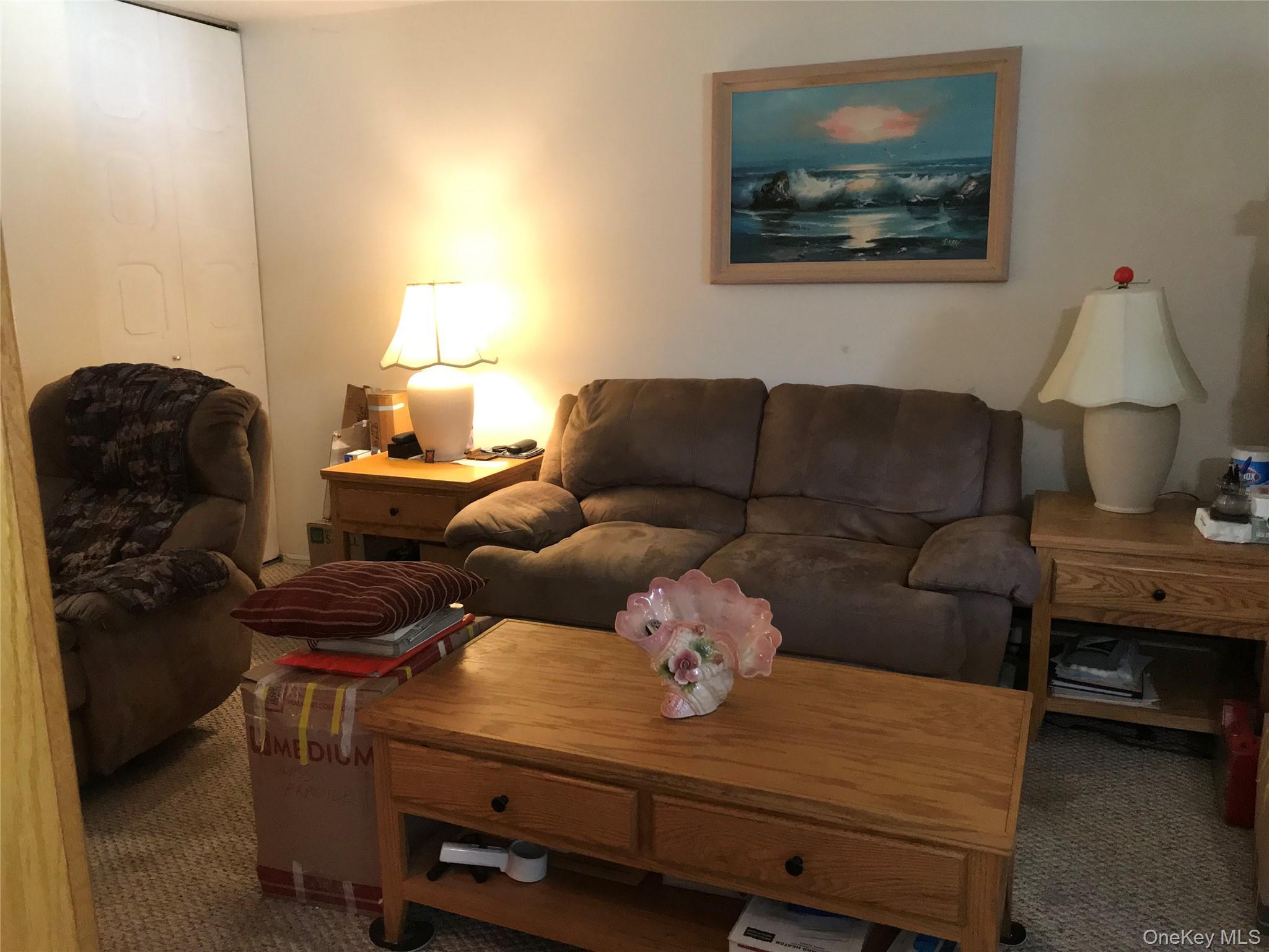 Condo Woodbridge Suffolk County, NY 11961, MLS-920854-6