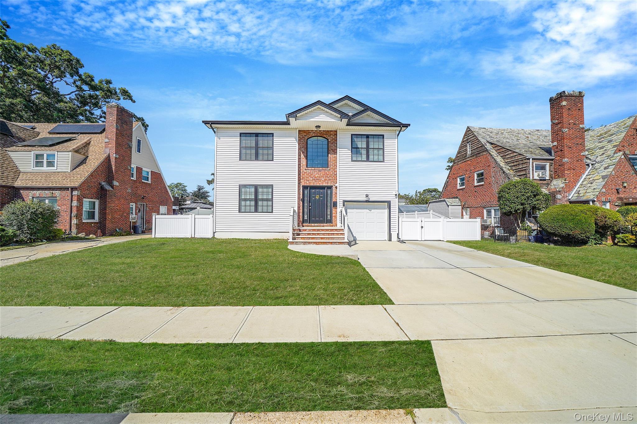 Single Family Eldridge Nassau County, NY 11550, MLS-920855-2