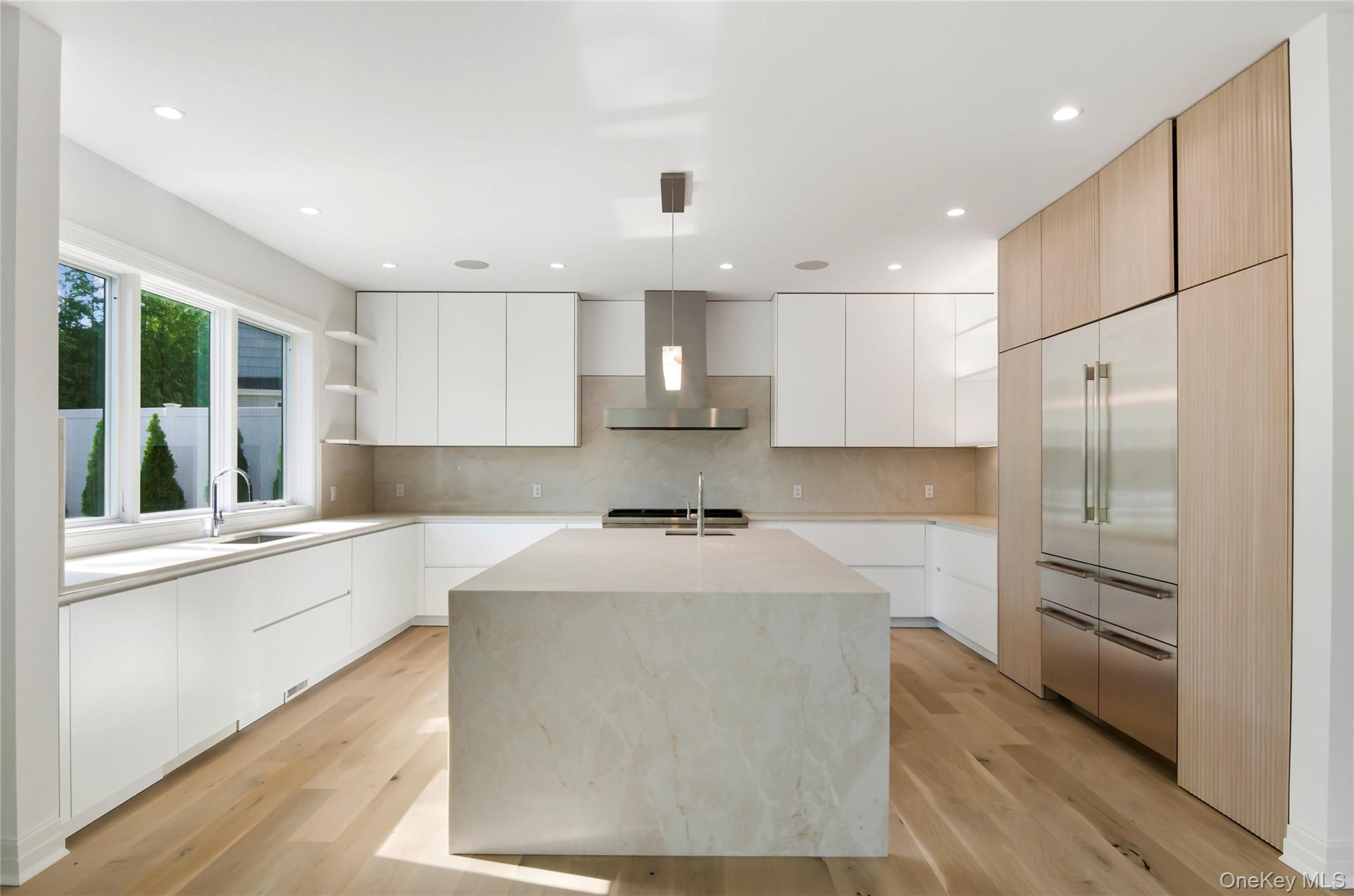 Single Family South Suffolk County, NY 11977, MLS-920858-13