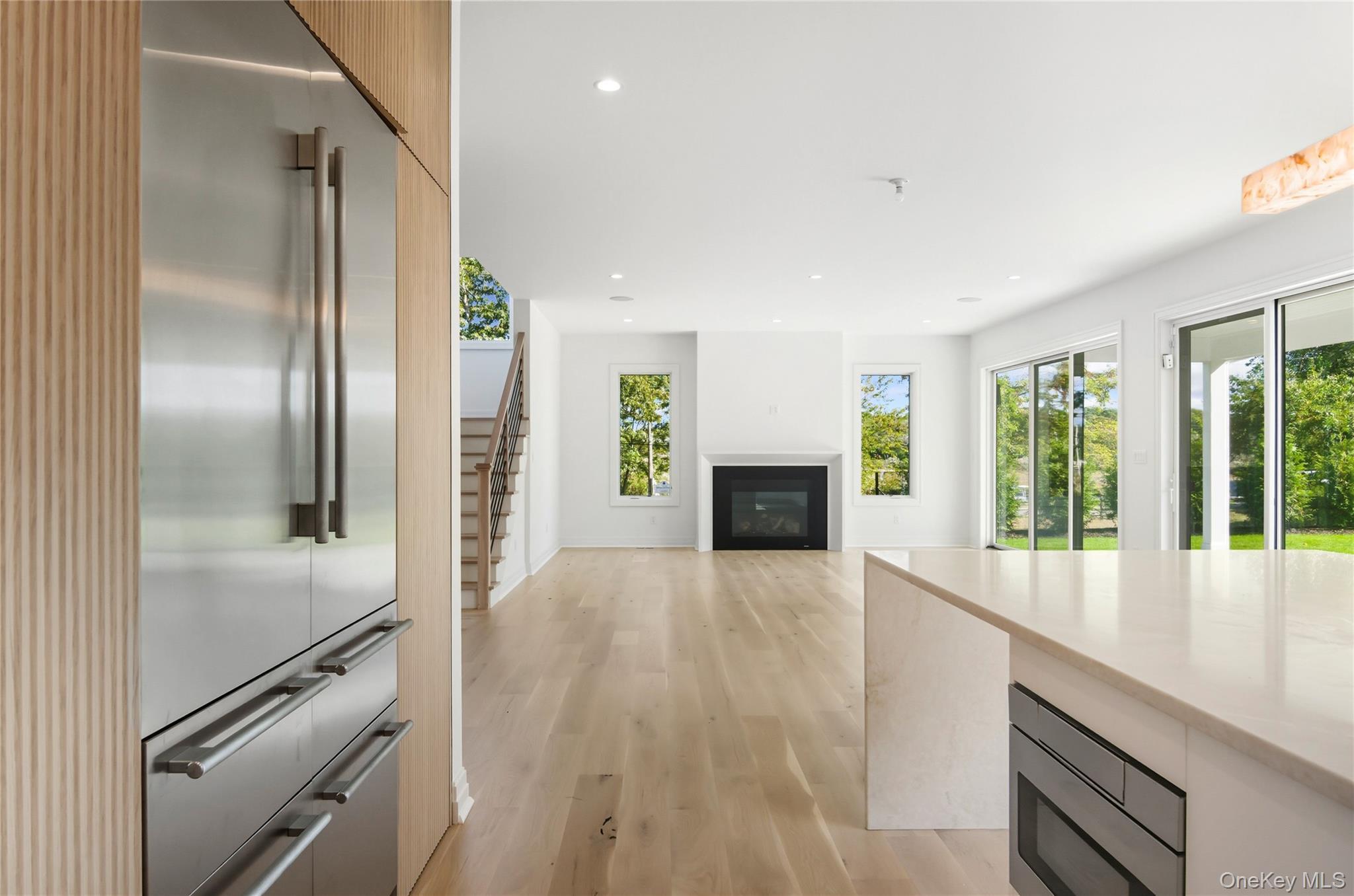 Single Family South Suffolk County, NY 11977, MLS-920858-16