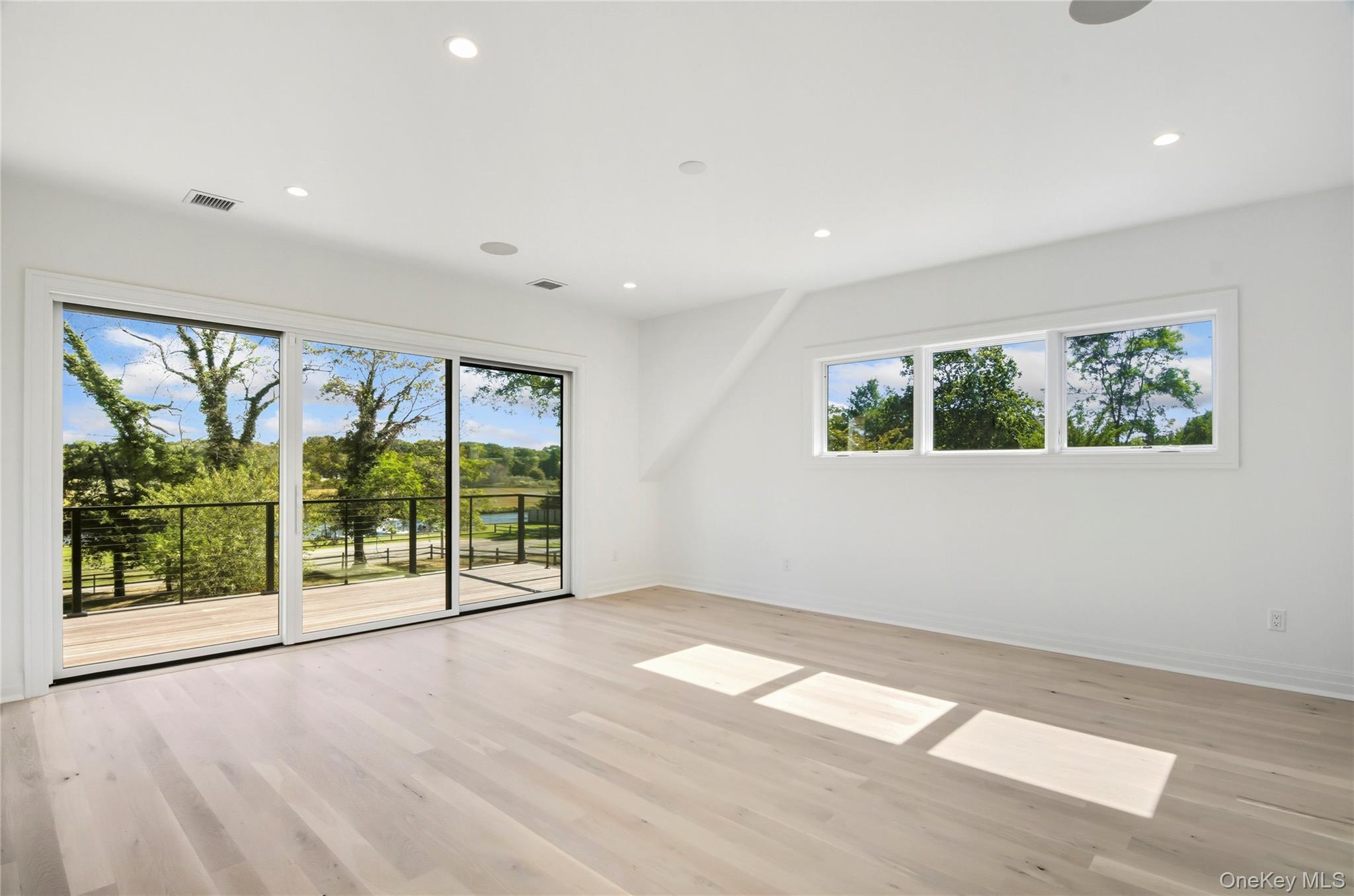 Single Family South Suffolk County, NY 11977, MLS-920858-23