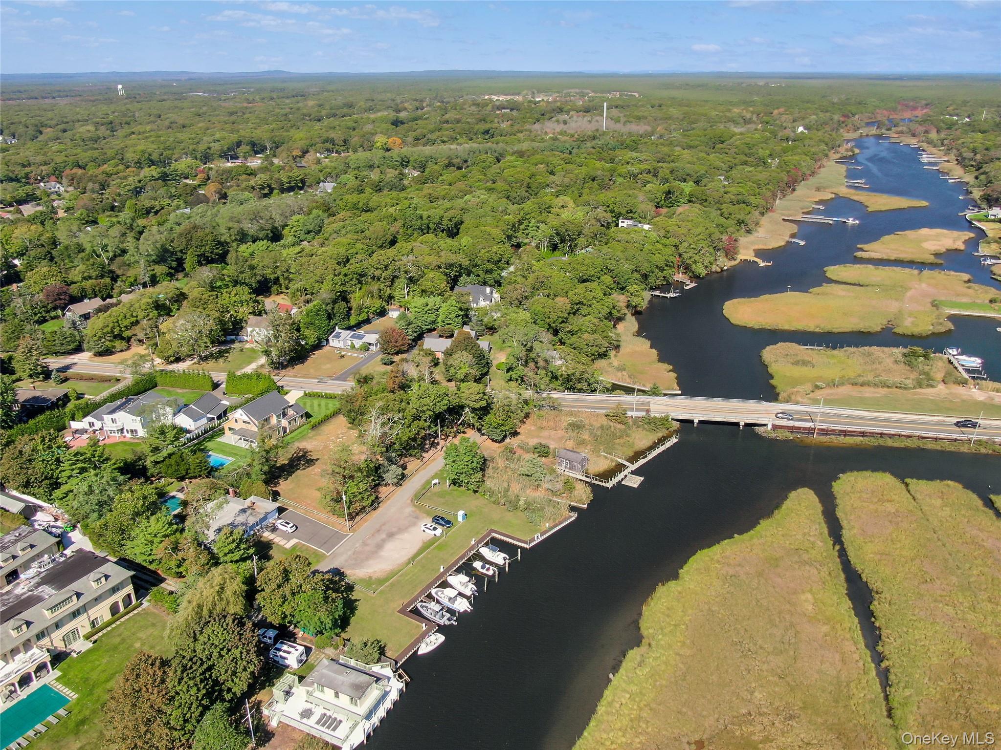 Single Family South Suffolk County, NY 11977, MLS-920858-38