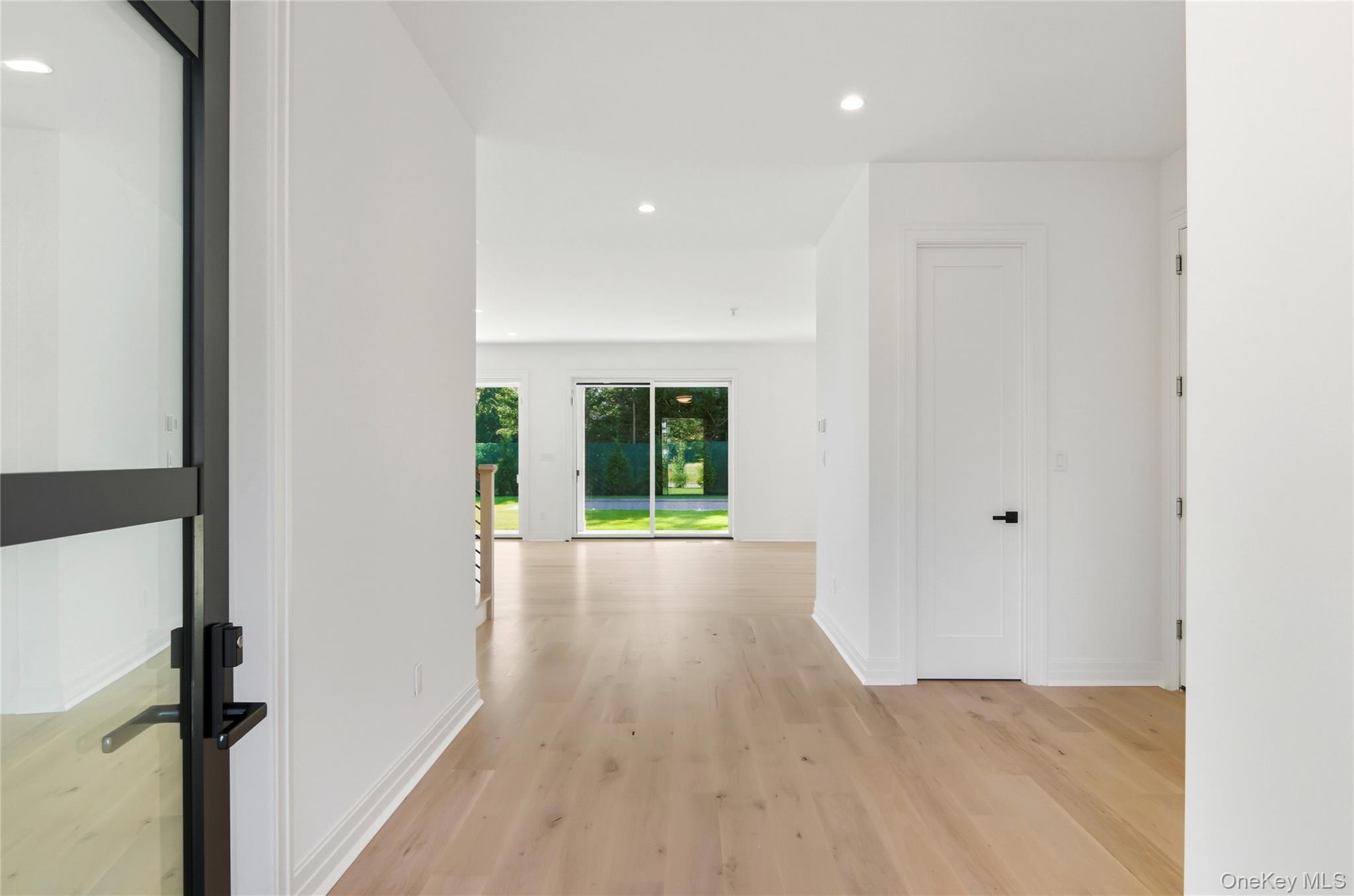 Single Family South Suffolk County, NY 11977, MLS-920858-5