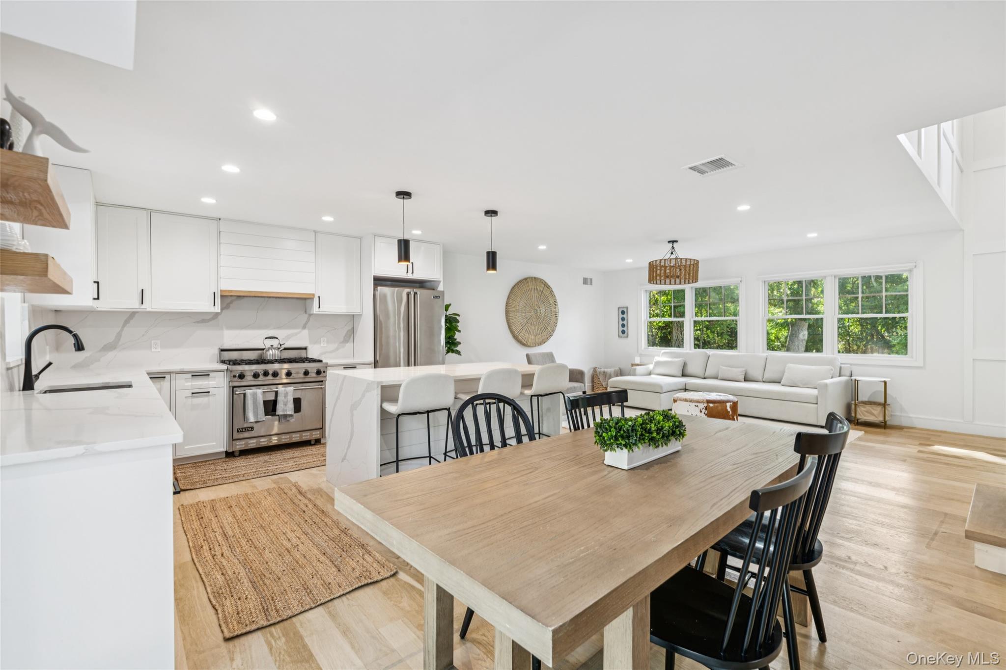 Single Family Atterbury Suffolk County, NY 11968, MLS-920907-18