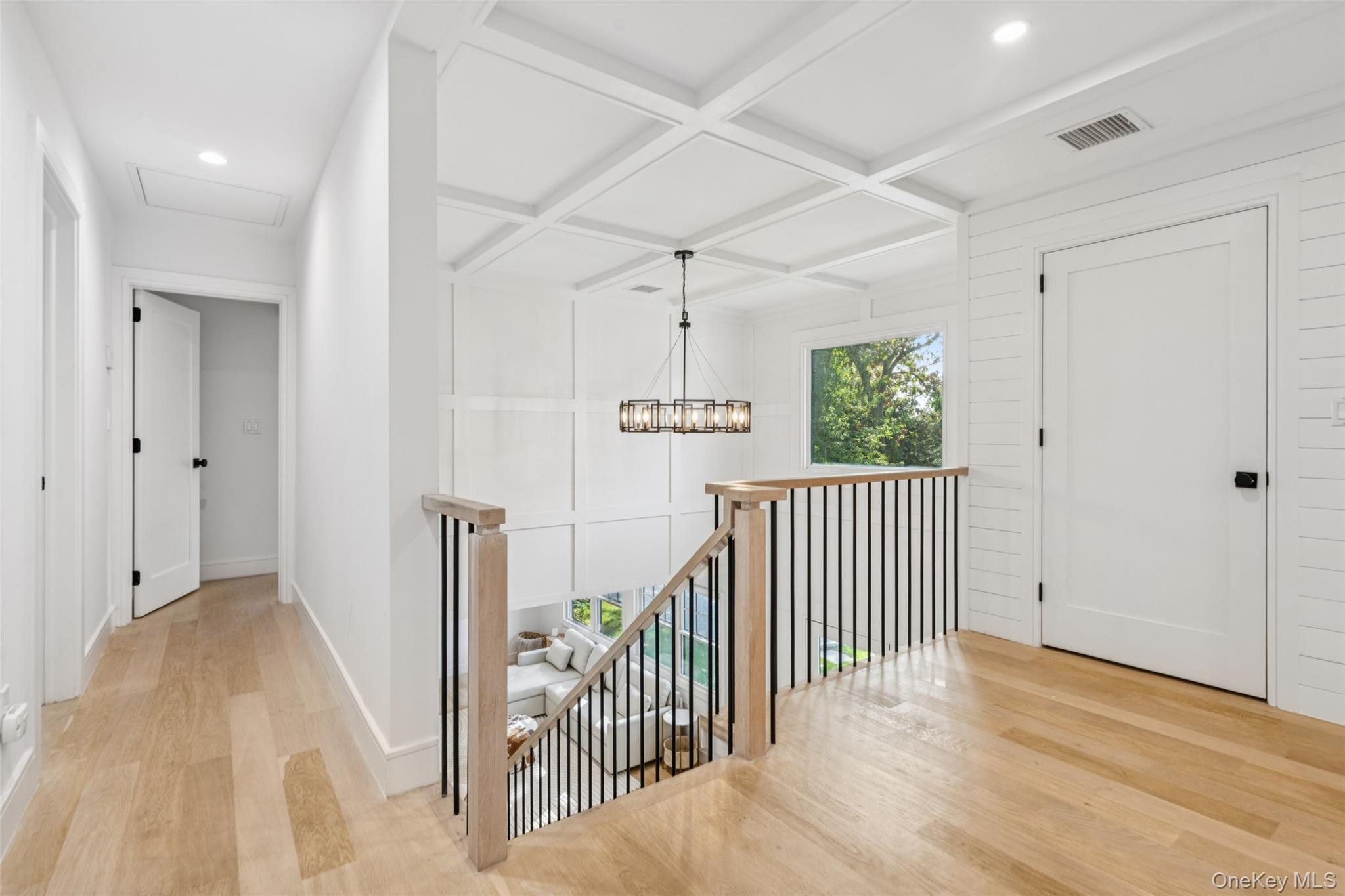 Single Family Atterbury Suffolk County, NY 11968, MLS-920907-21