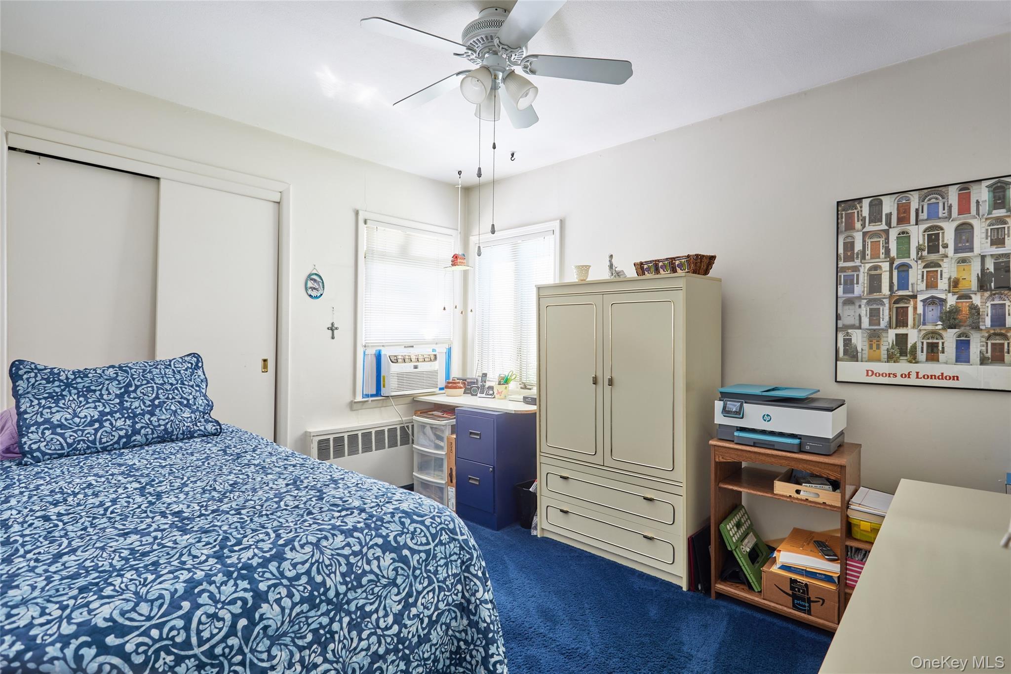 Single Family Lawrence  Nassau County, NY 11572, MLS-920924-16