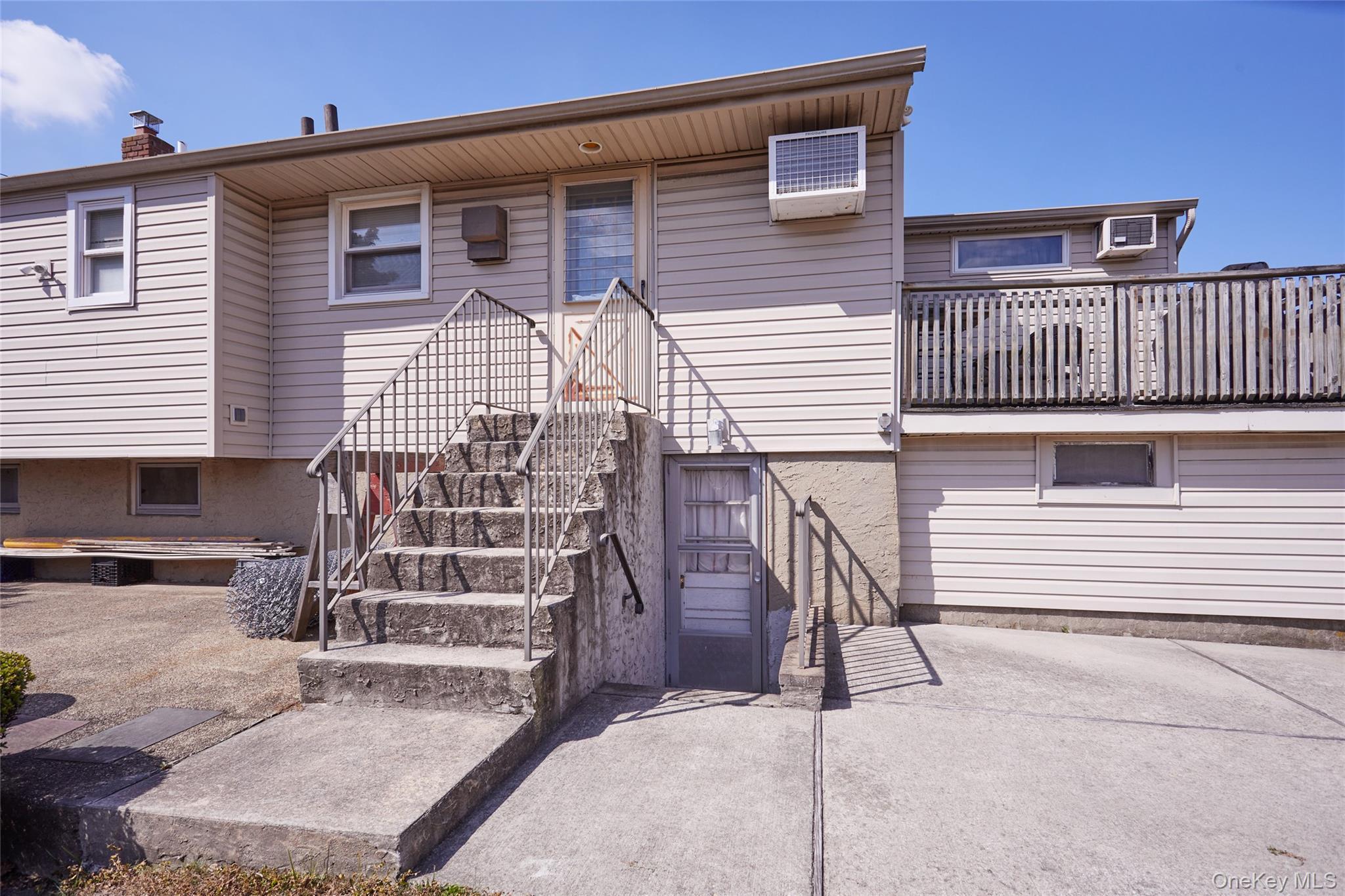 Single Family Lawrence  Nassau County, NY 11572, MLS-920924-20